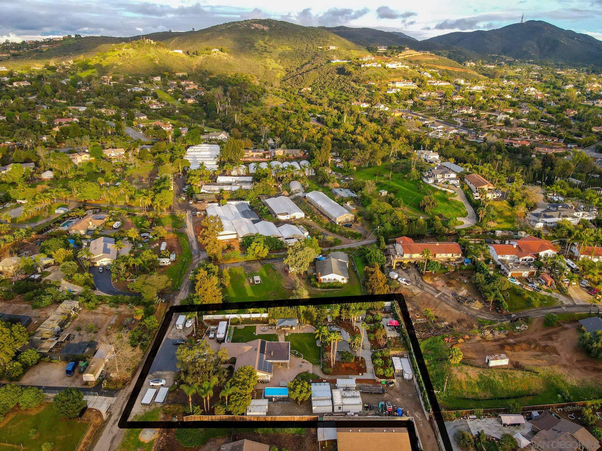 Detail Gallery Image 66 of 75 For 1441 E Taylor St, Vista,  CA 92084 - 3 Beds | 3 Baths