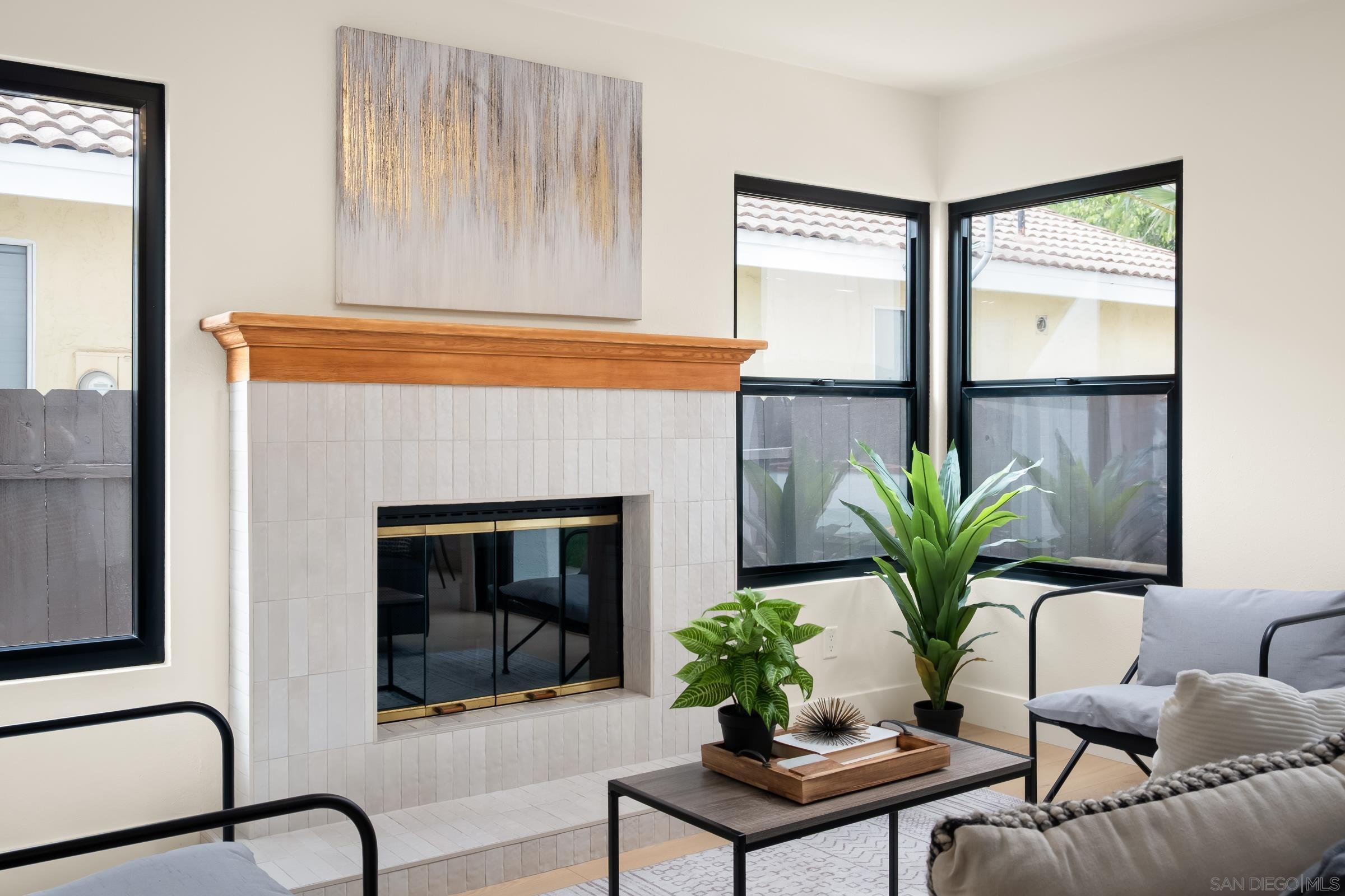 Detail Gallery Image 18 of 49 For 11579  Lorirae Pl, San Diego,  CA 92126 - 5 Beds | 3 Baths