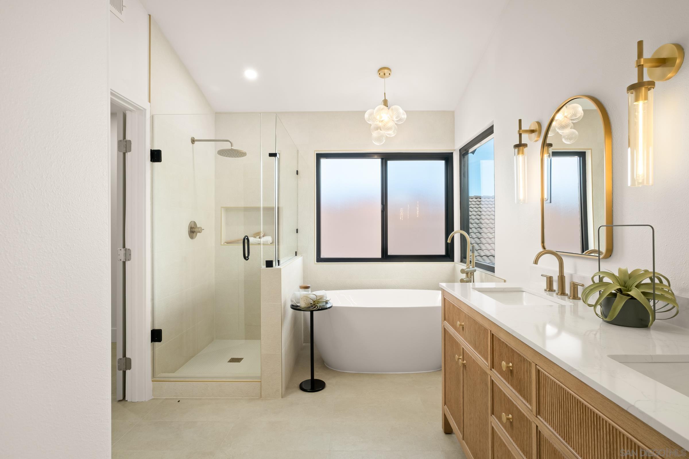 Detail Gallery Image 29 of 49 For 11579  Lorirae Pl, San Diego,  CA 92126 - 5 Beds | 3 Baths