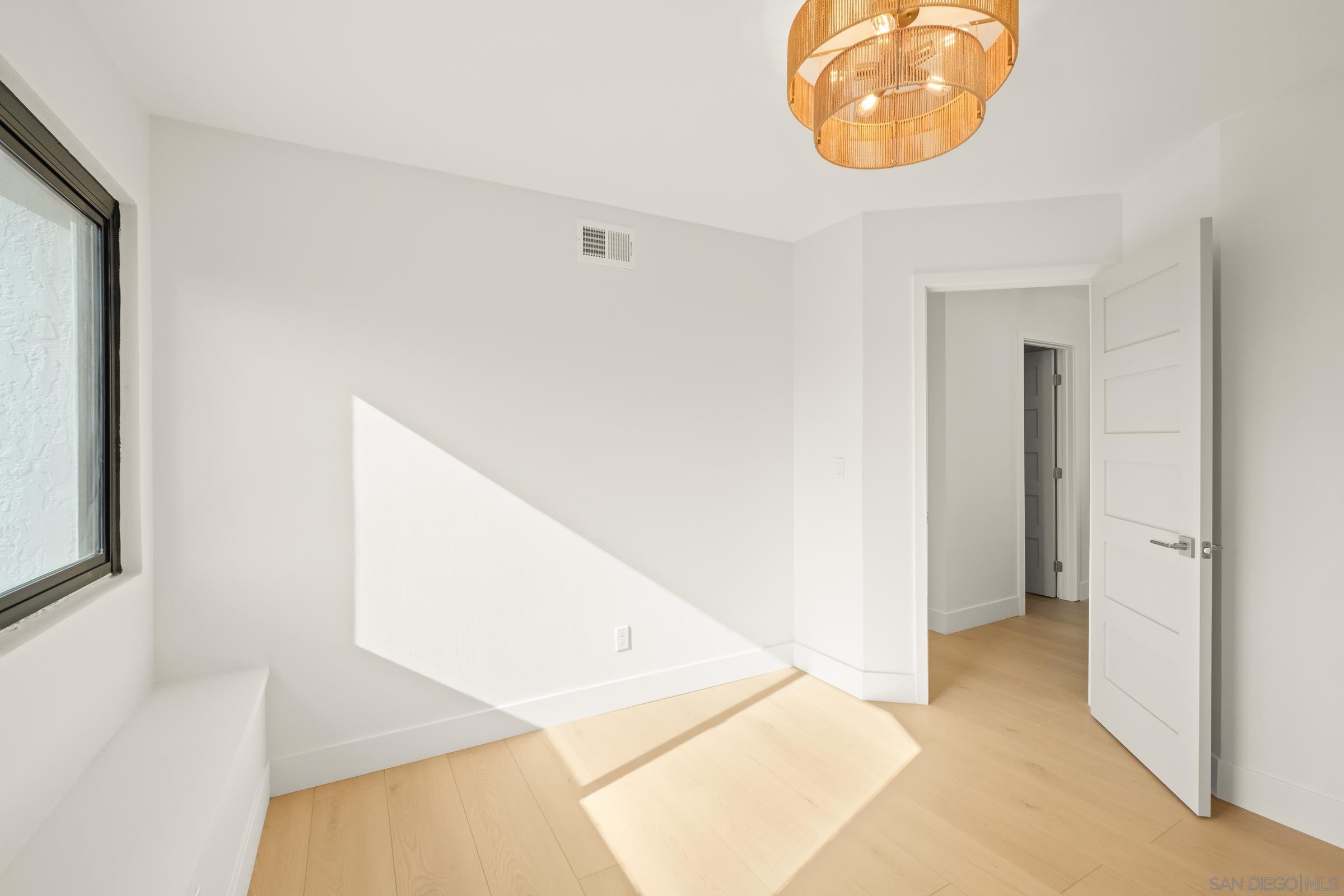 Detail Gallery Image 46 of 49 For 11579  Lorirae Pl, San Diego,  CA 92126 - 5 Beds | 3 Baths