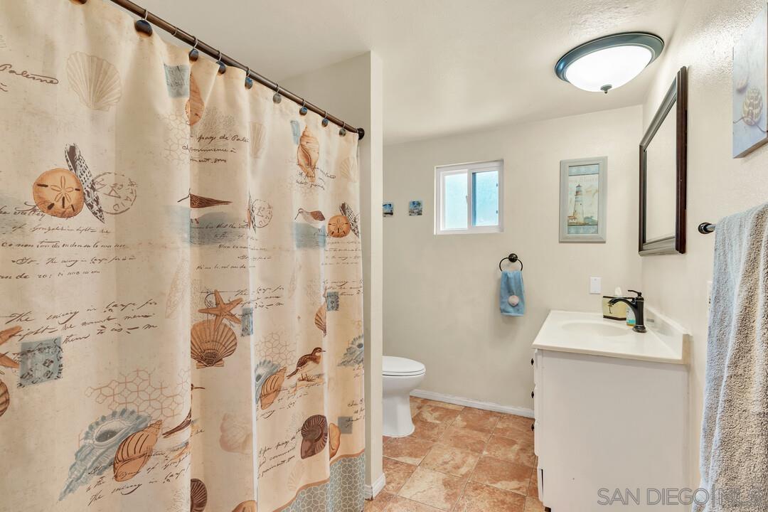Detail Gallery Image 38 of 72 For 1255  Bermuda Pl, El Cajon,  CA 92021 - 3 Beds | 2/1 Baths