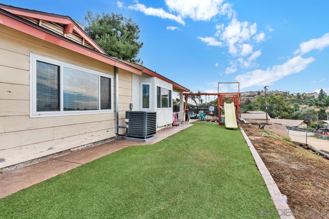 Detail Gallery Image 42 of 72 For 1255  Bermuda Pl, El Cajon,  CA 92021 - 3 Beds | 2/1 Baths