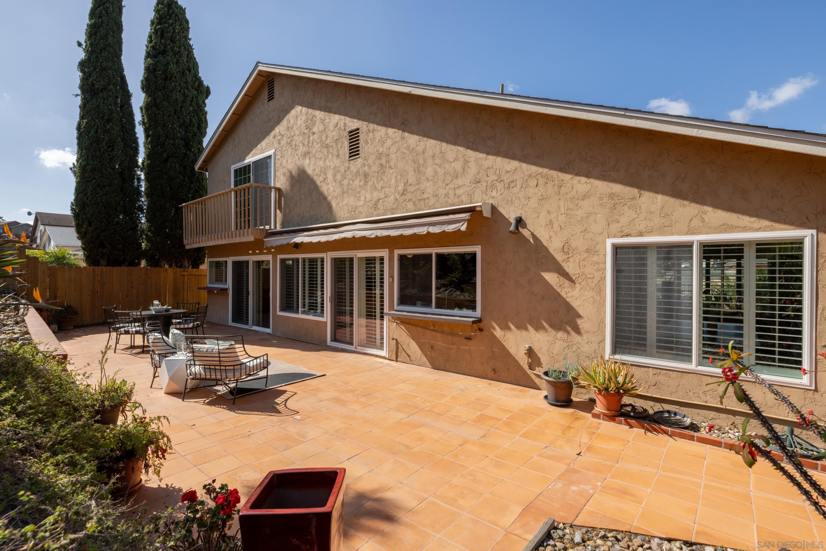 Detail Gallery Image 18 of 44 For 4676  Huggins, San Diego,  CA 92122 - 3 Beds | 2/1 Baths