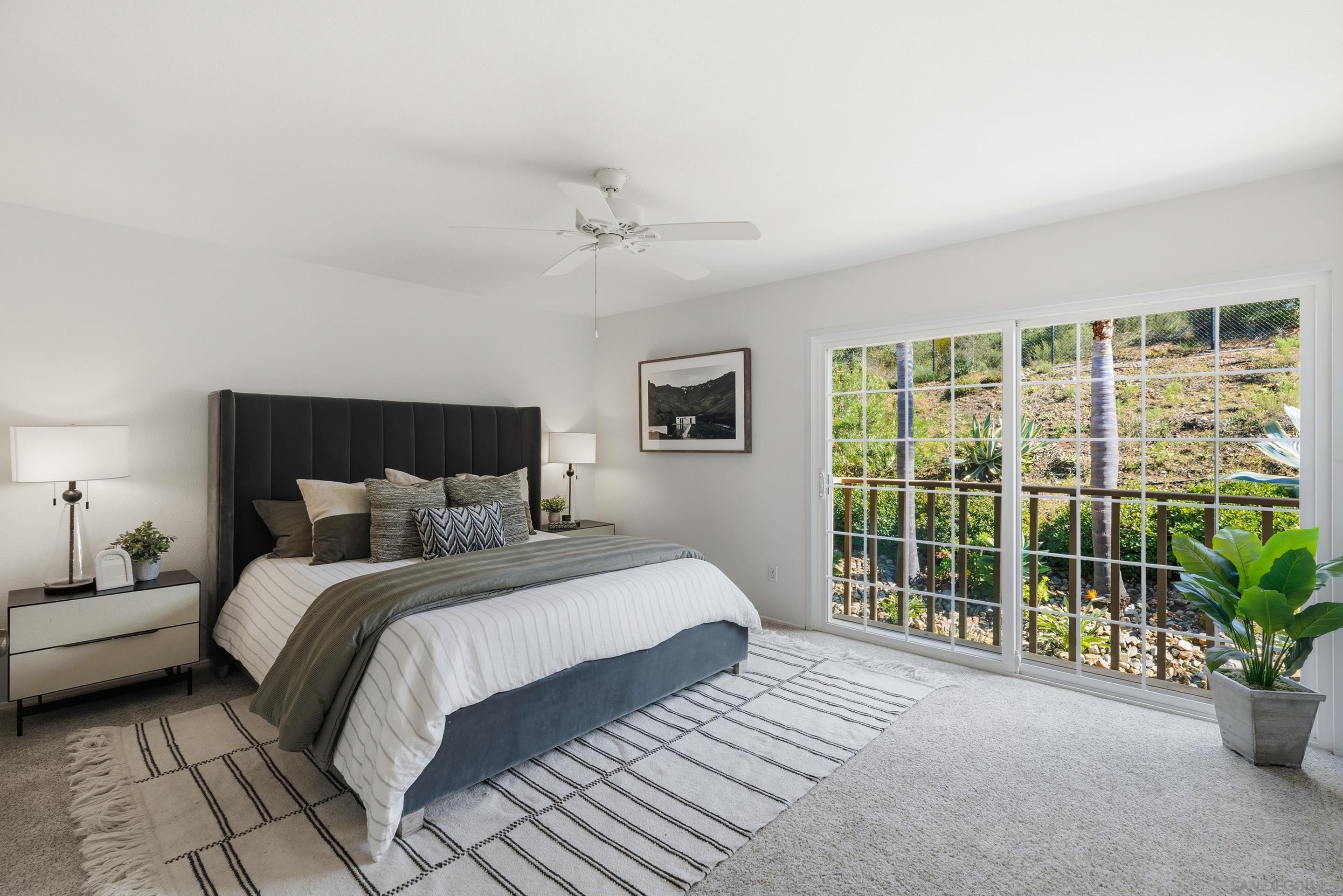 Detail Gallery Image 33 of 44 For 4676  Huggins, San Diego,  CA 92122 - 3 Beds | 2/1 Baths