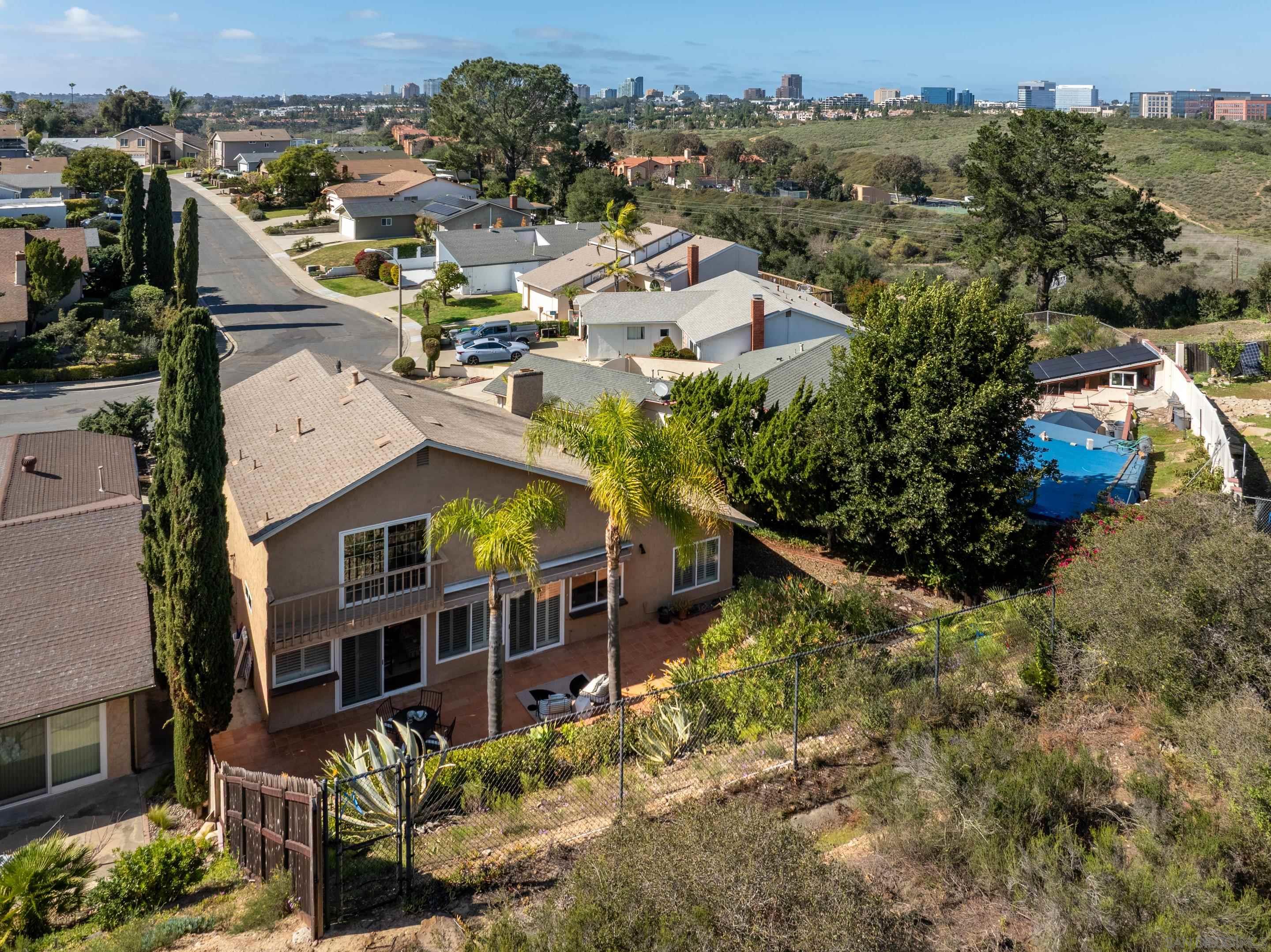 Detail Gallery Image 39 of 44 For 4676  Huggins, San Diego,  CA 92122 - 3 Beds | 2/1 Baths