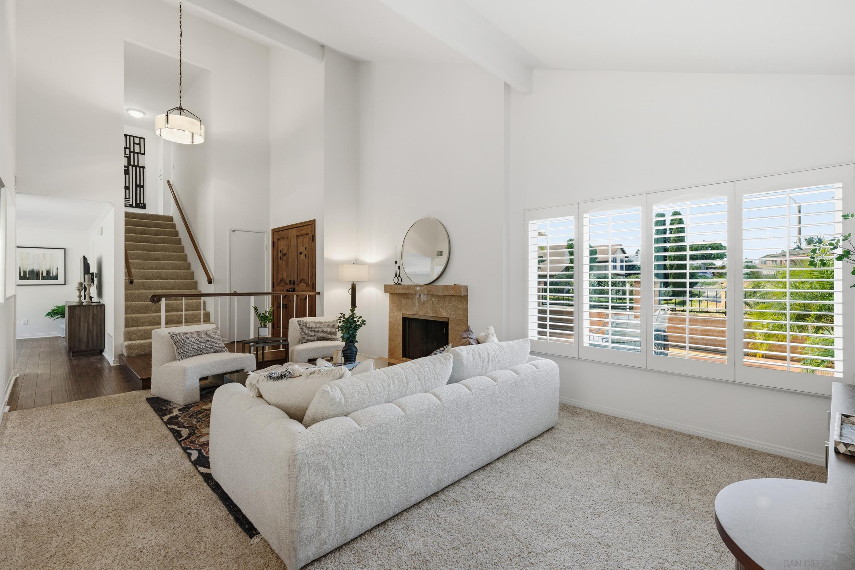 Detail Gallery Image 10 of 44 For 4676  Huggins, San Diego,  CA 92122 - 3 Beds | 2/1 Baths