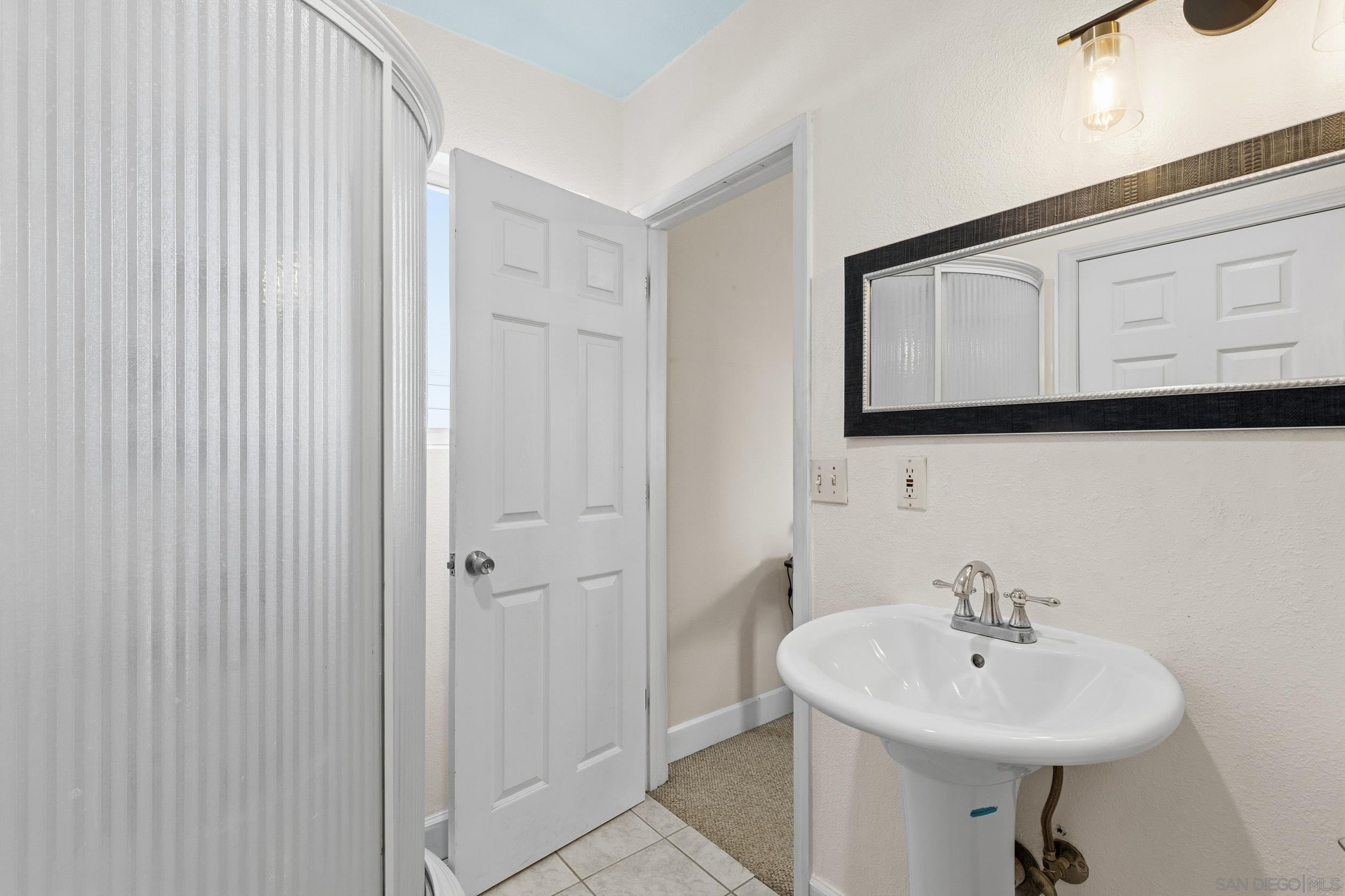 Detail Gallery Image 24 of 39 For 3346  Mount Acadia Blvd., San Diego,  CA 92111 - 4 Beds | 3 Baths