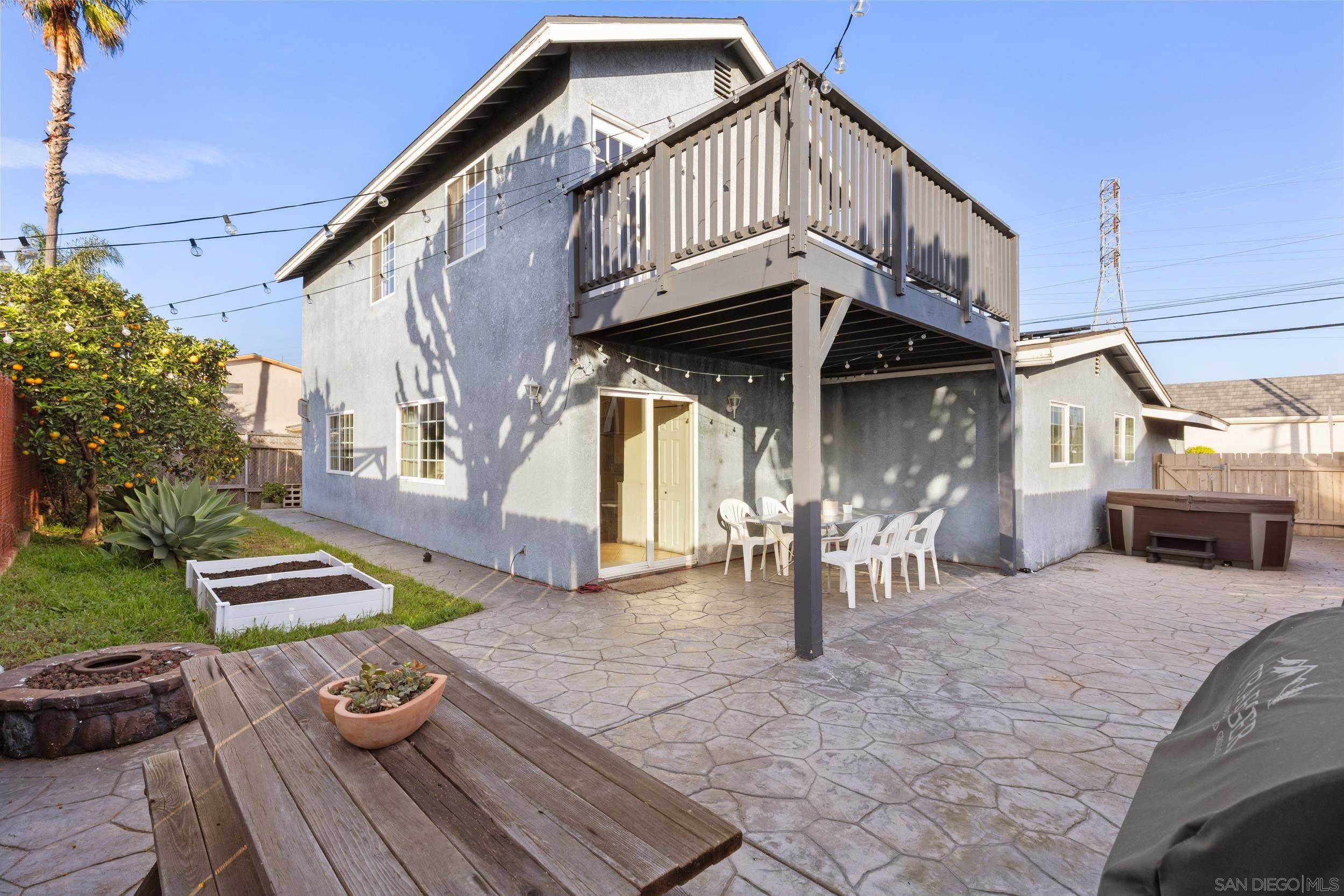 Detail Gallery Image 27 of 39 For 3346  Mount Acadia Blvd., San Diego,  CA 92111 - 4 Beds | 3 Baths