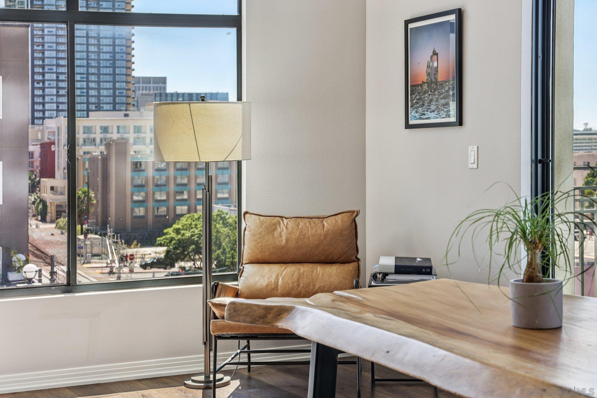 Detail Gallery Image 11 of 58 For 1750  Kettner Blvd  #414,  San Diego,  CA 92101 - 2 Beds | 2/1 Baths