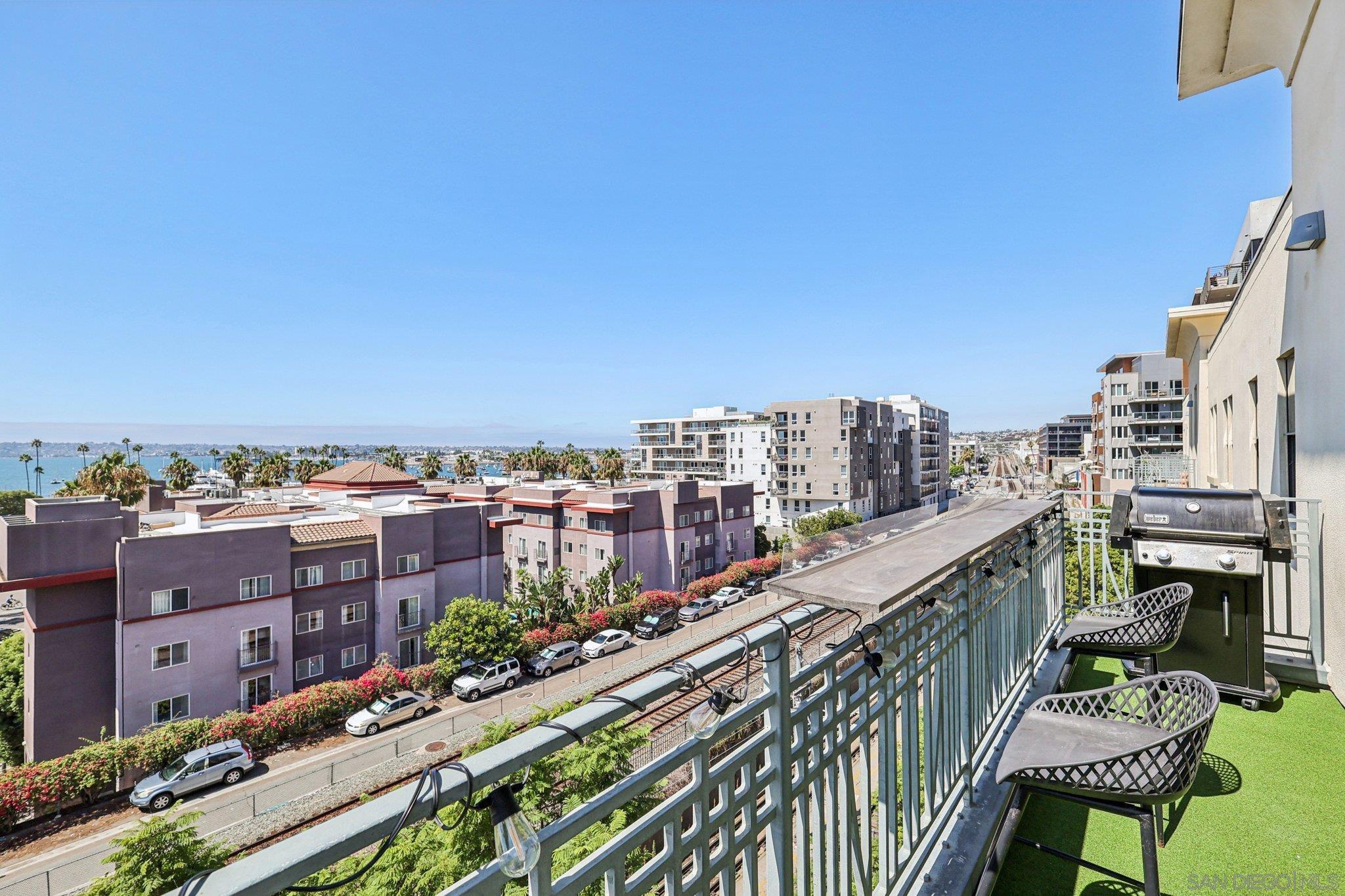 Detail Gallery Image 19 of 58 For 1750  Kettner Blvd  #414,  San Diego,  CA 92101 - 2 Beds | 2/1 Baths
