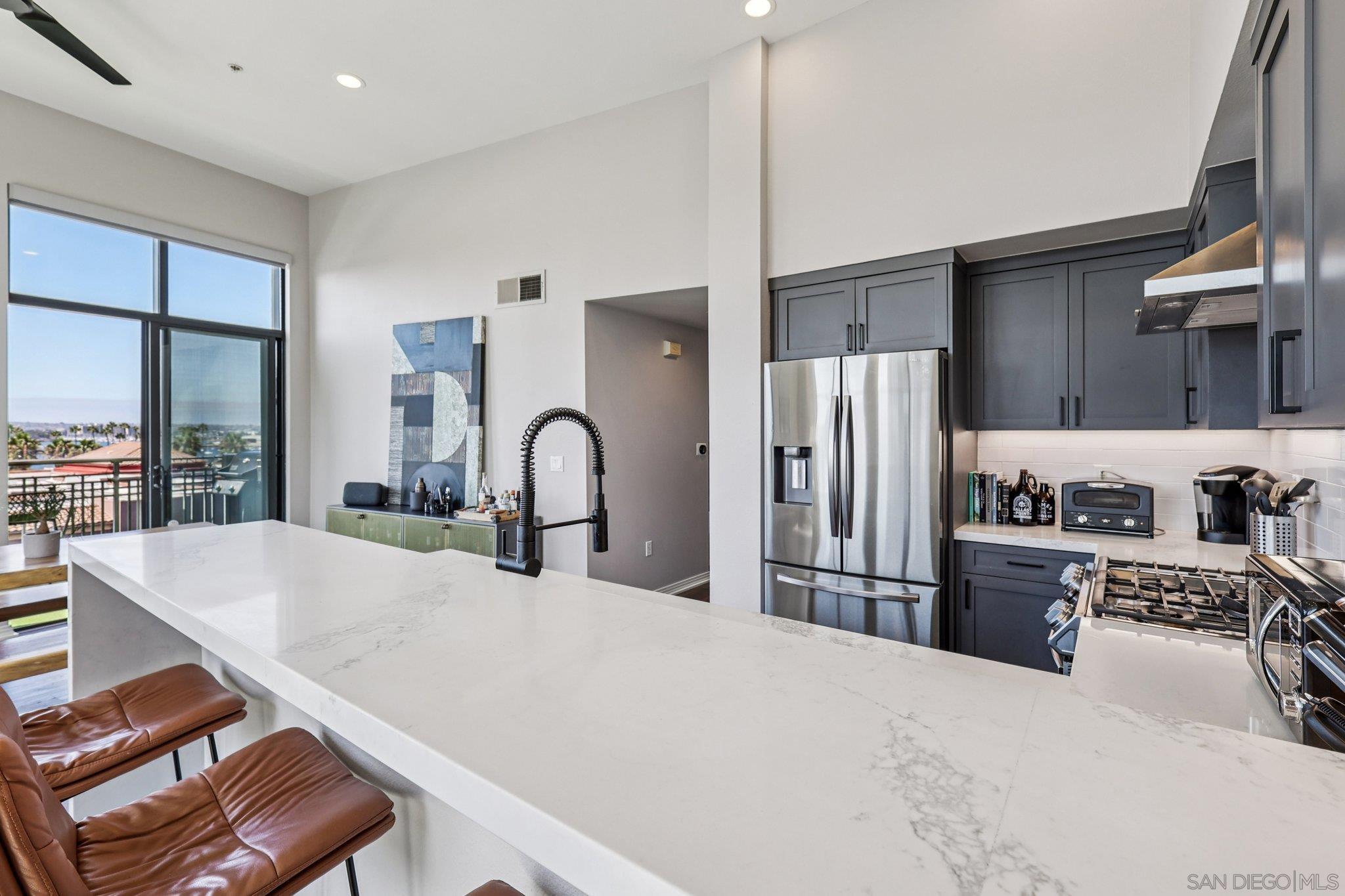 Detail Gallery Image 29 of 58 For 1750  Kettner Blvd  #414,  San Diego,  CA 92101 - 2 Beds | 2/1 Baths