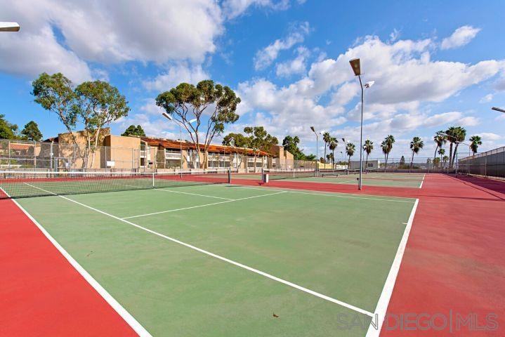 Detail Gallery Image 18 of 21 For 4600  Lamont St  #204,  San Diego,  CA 92109 - 2 Beds | 2 Baths