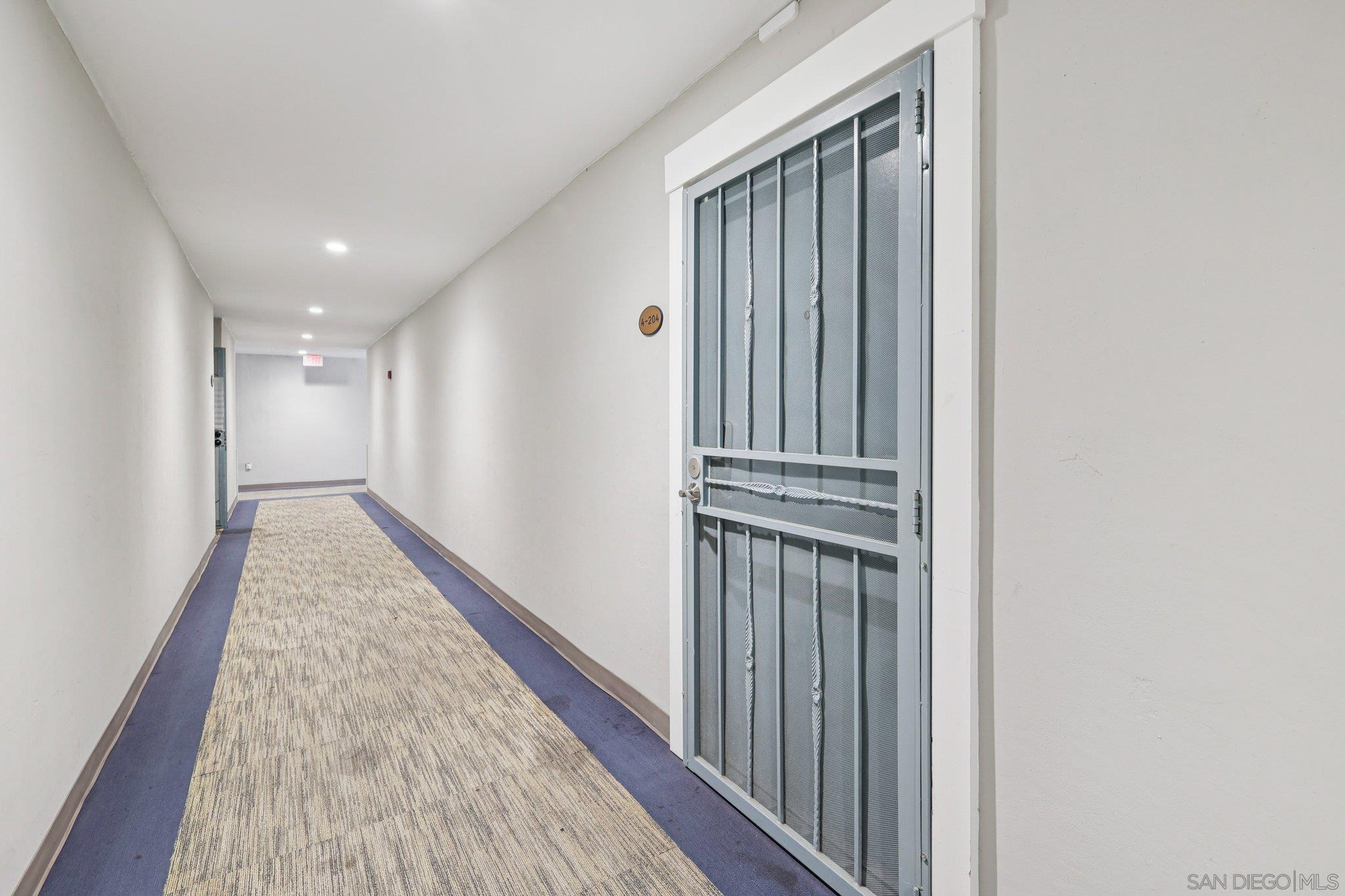 Detail Gallery Image 19 of 35 For 4600  Lamont St  #204,  San Diego,  CA 92109 - 2 Beds | 2 Baths