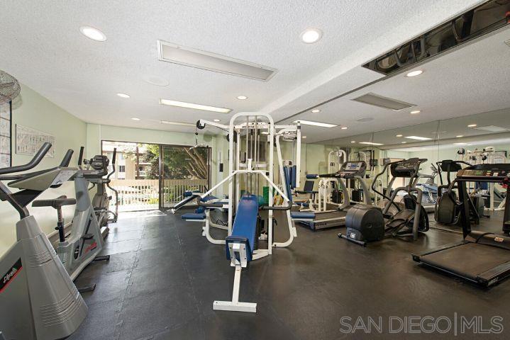 Detail Gallery Image 26 of 35 For 4600  Lamont St  #204,  San Diego,  CA 92109 - 2 Beds | 2 Baths