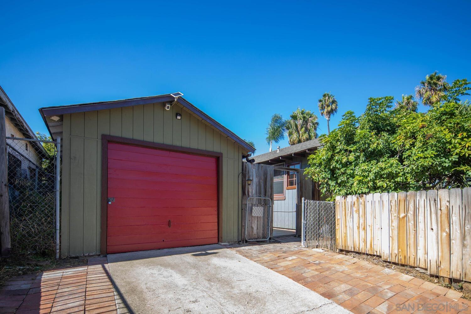 Detail Gallery Image 22 of 22 For 432 E 5th St, National City,  CA 91950 - 3 Beds | 1 Baths