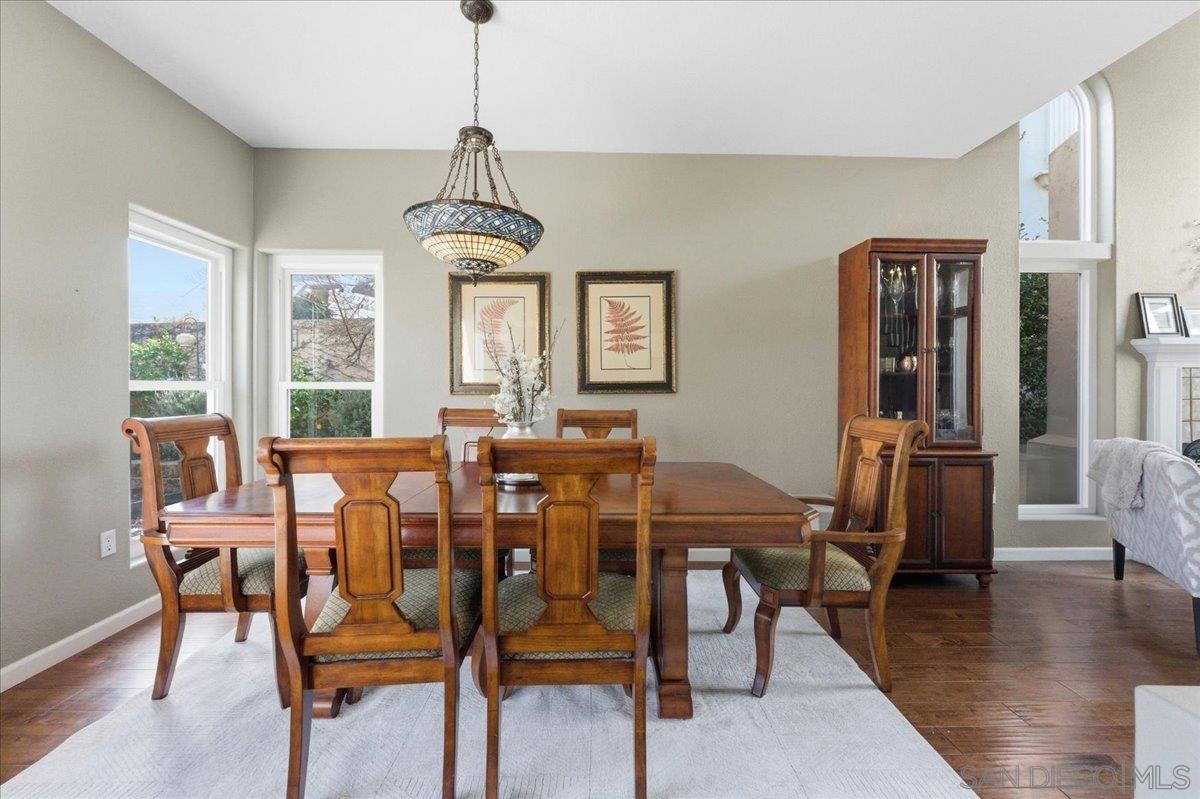 Detail Gallery Image 17 of 61 For 2701  Isham Springs Ct, Spring Valley,  CA 91977 - 3 Beds | 2/1 Baths