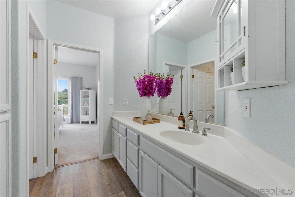 Detail Gallery Image 24 of 61 For 2701  Isham Springs Ct, Spring Valley,  CA 91977 - 3 Beds | 2/1 Baths