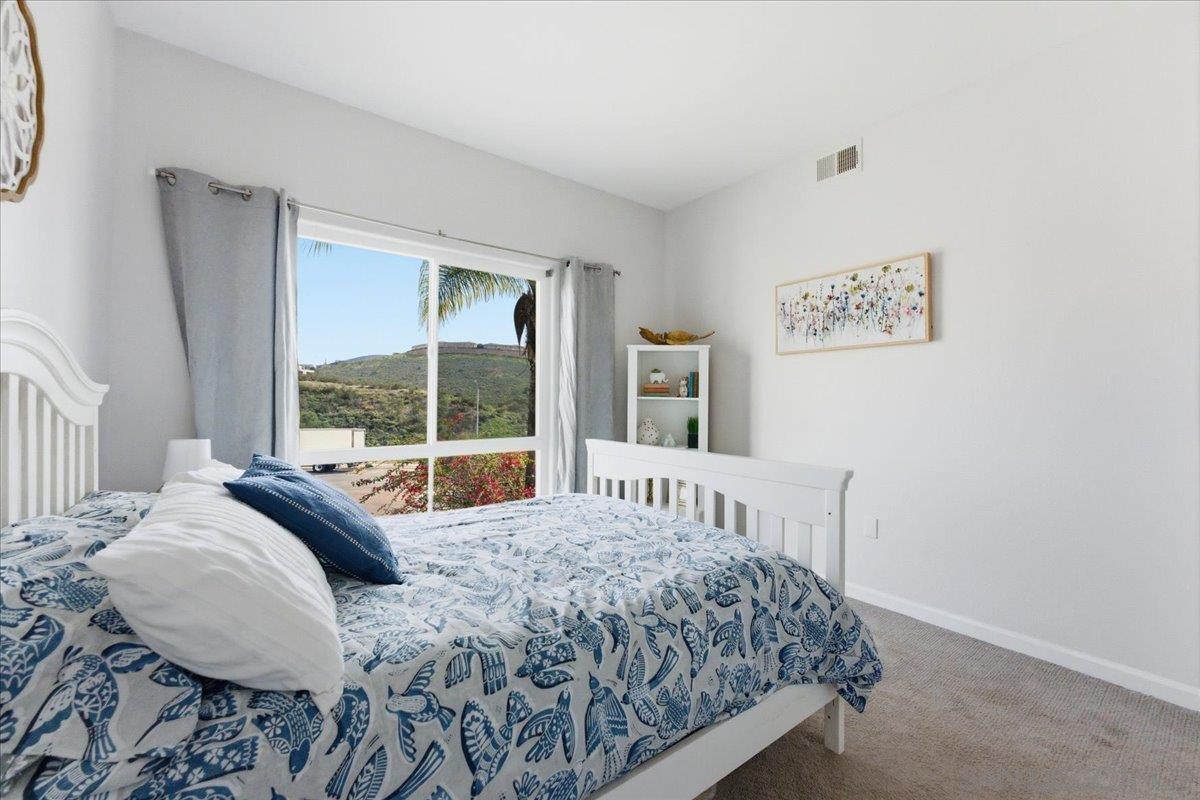 Detail Gallery Image 27 of 61 For 2701  Isham Springs Ct, Spring Valley,  CA 91977 - 3 Beds | 2/1 Baths