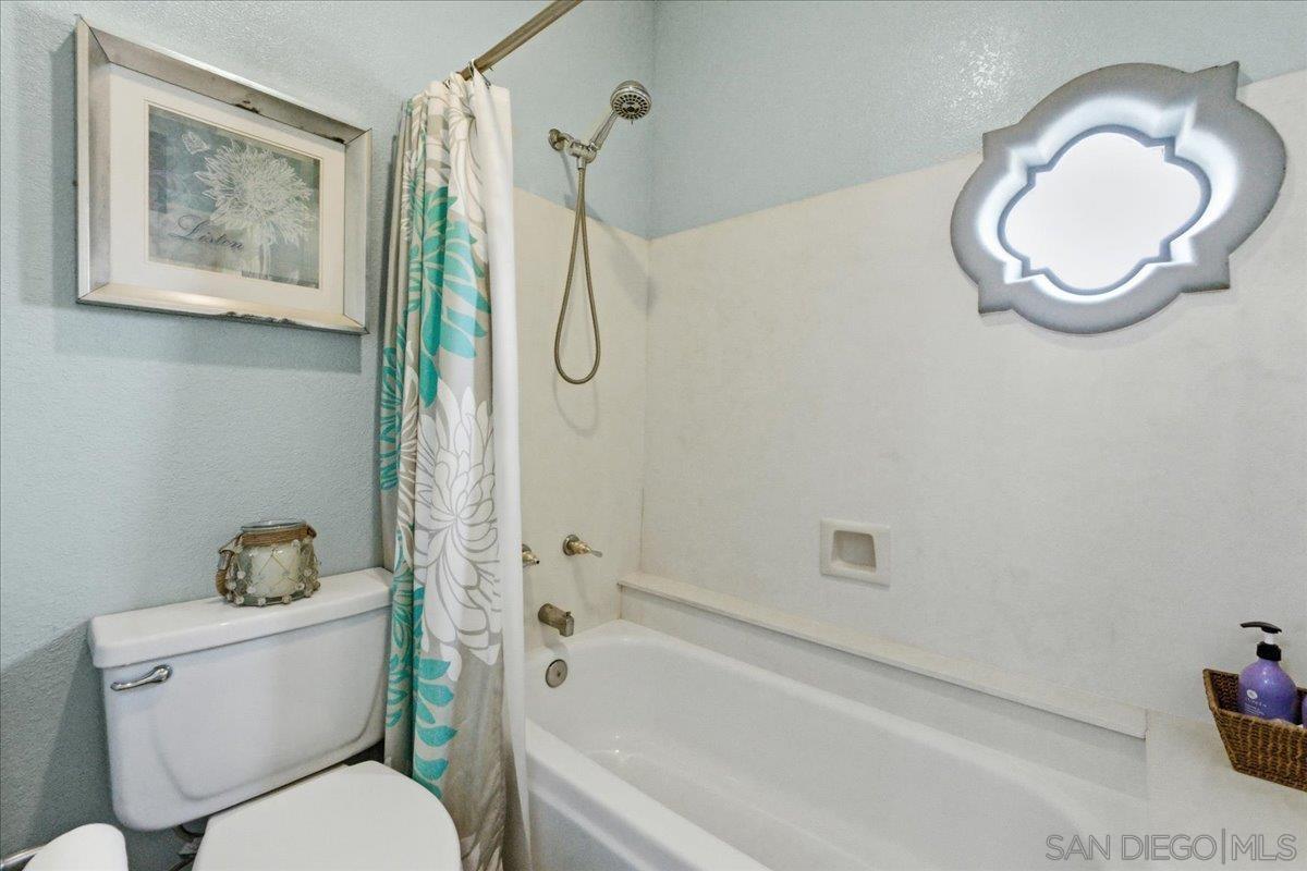 Detail Gallery Image 28 of 61 For 2701  Isham Springs Ct, Spring Valley,  CA 91977 - 3 Beds | 2/1 Baths