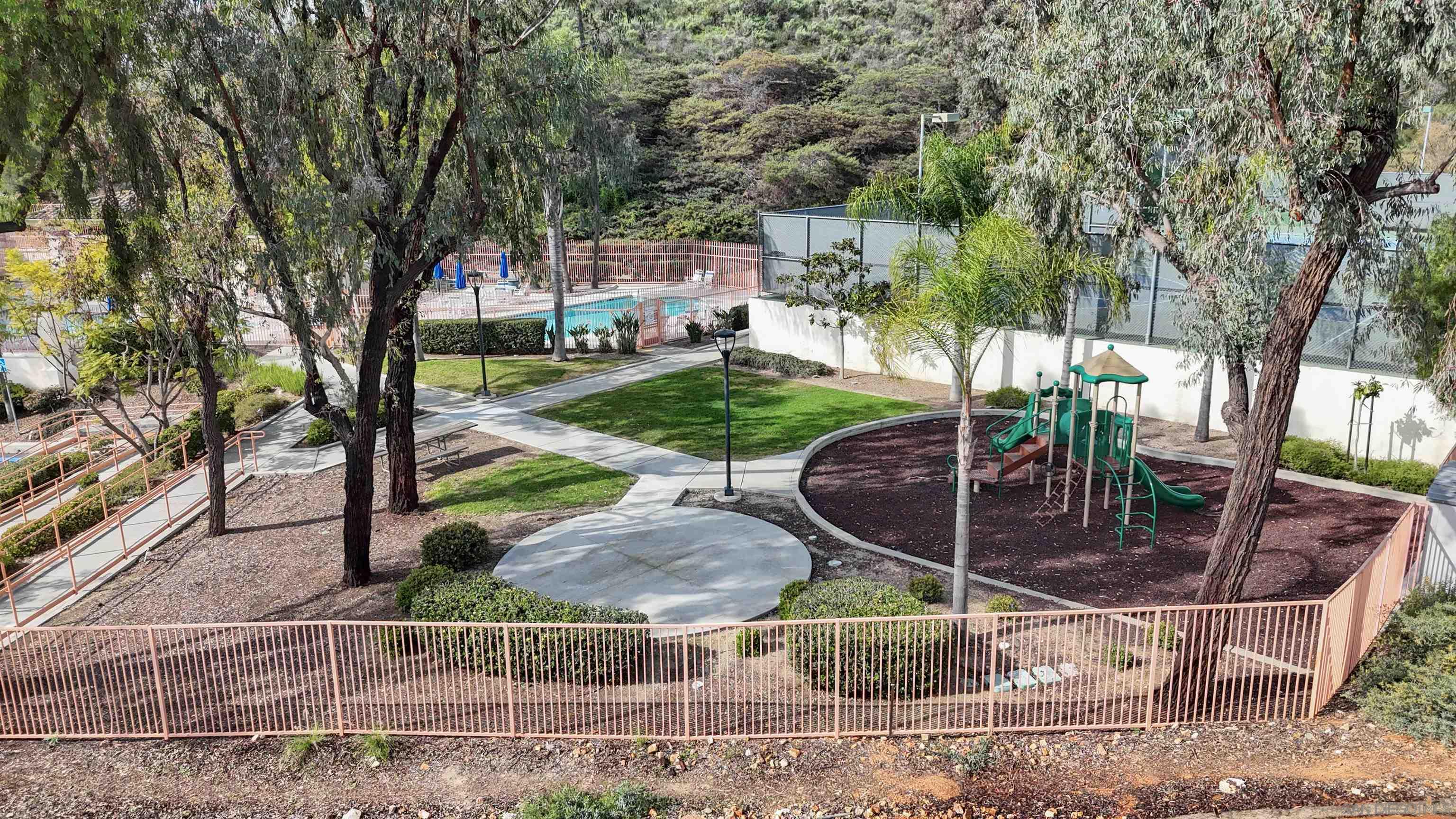 Detail Gallery Image 49 of 61 For 2701  Isham Springs Ct, Spring Valley,  CA 91977 - 3 Beds | 2/1 Baths