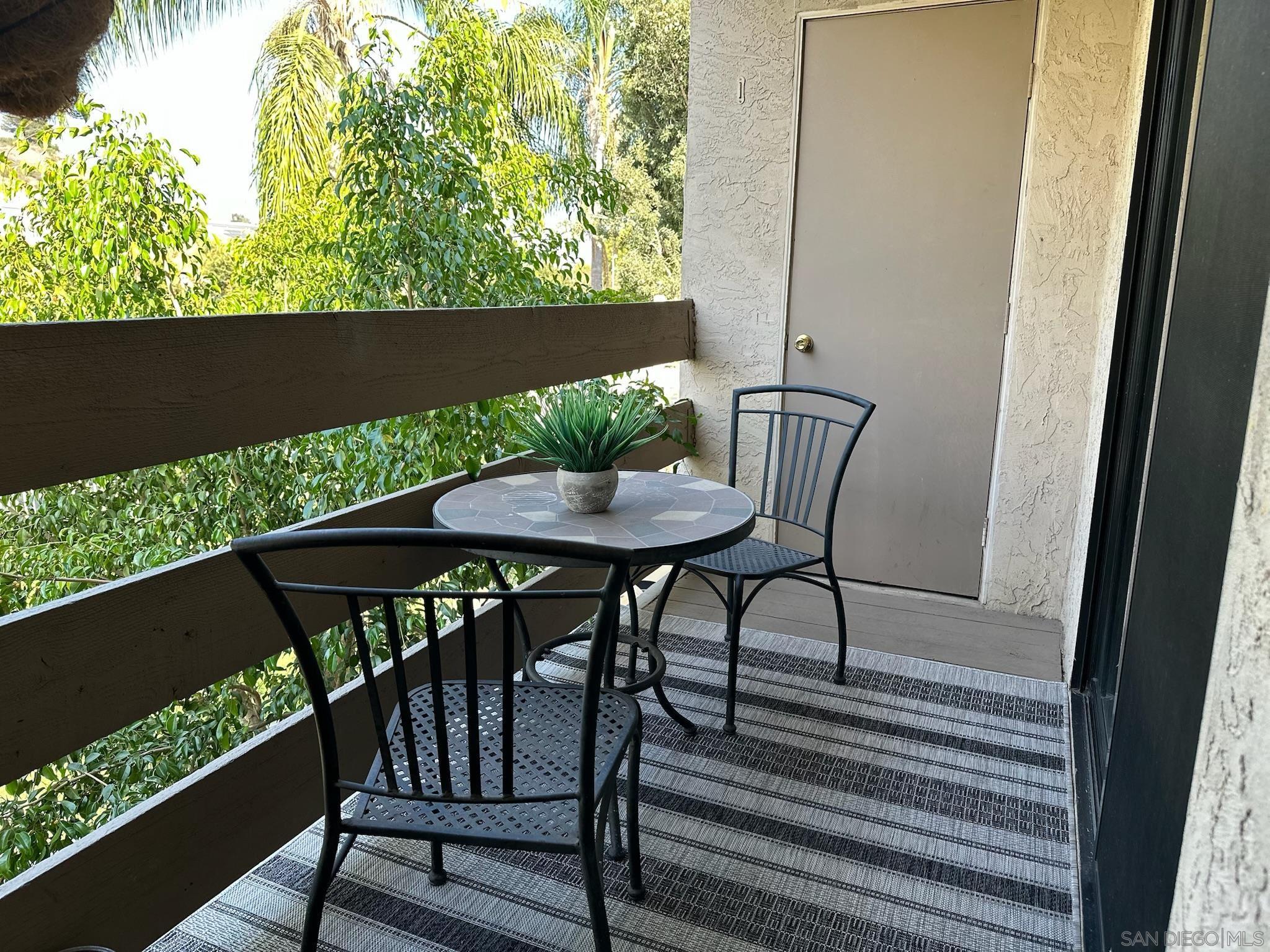 Detail Gallery Image 11 of 19 For 425  Autumn Dr  #25,  San Marcos,  CA 92069 - 2 Beds | 2 Baths