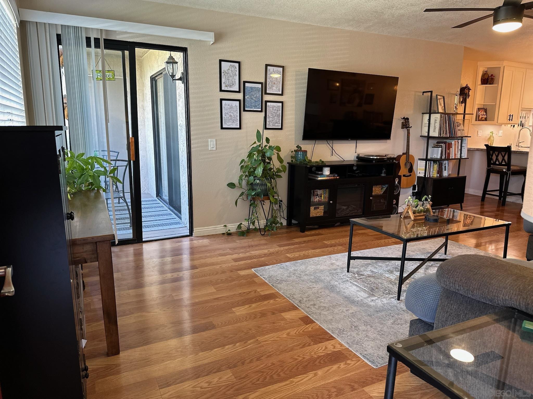 Detail Gallery Image 10 of 19 For 425  Autumn Dr  #25,  San Marcos,  CA 92069 - 2 Beds | 2 Baths