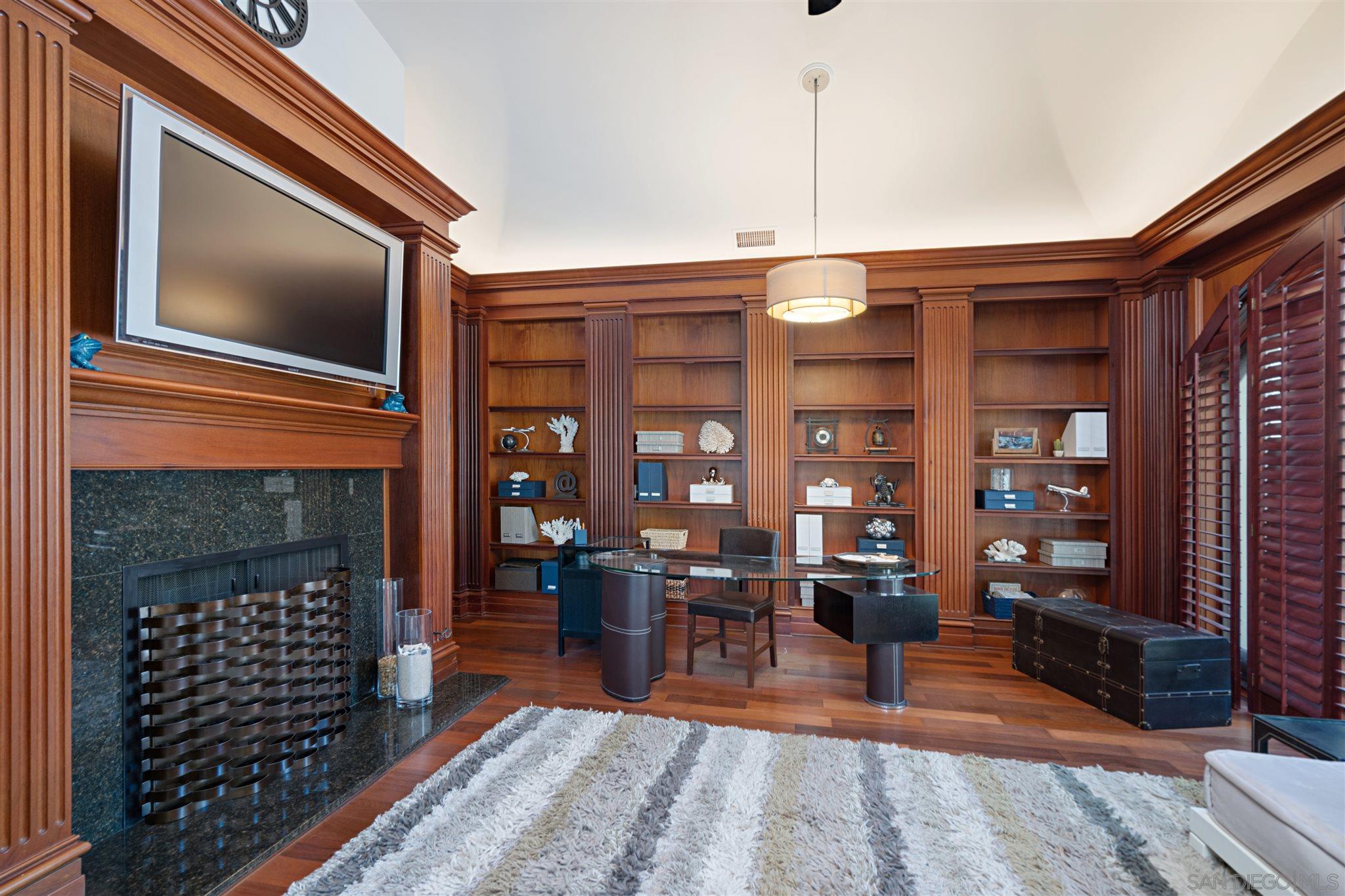 Detail Gallery Image 12 of 38 For 16210  via Cazadero, Rancho Santa Fe,  CA 92067 - 5 Beds | 6/1 Baths