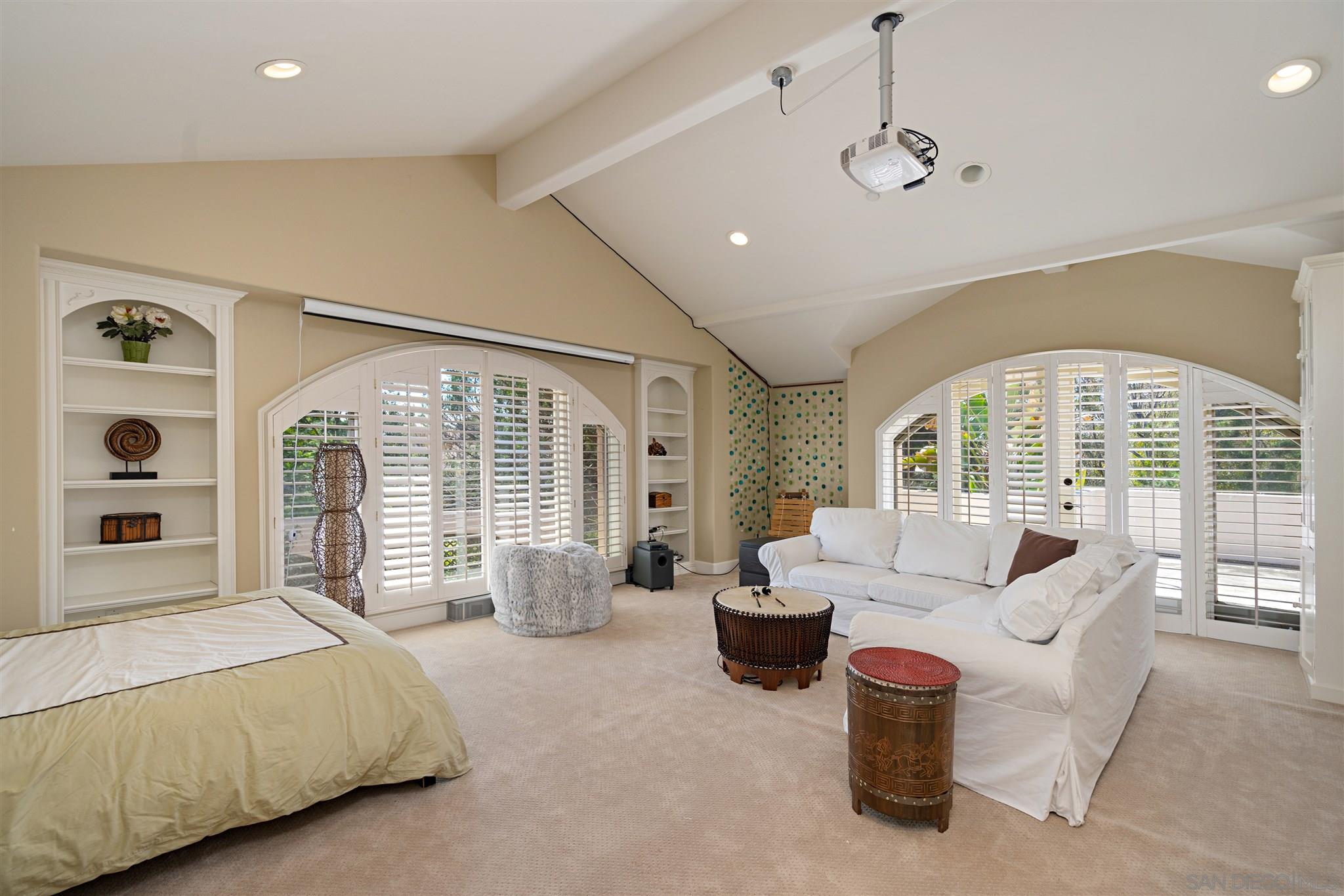 Detail Gallery Image 16 of 38 For 16210  via Cazadero, Rancho Santa Fe,  CA 92067 - 5 Beds | 6/1 Baths