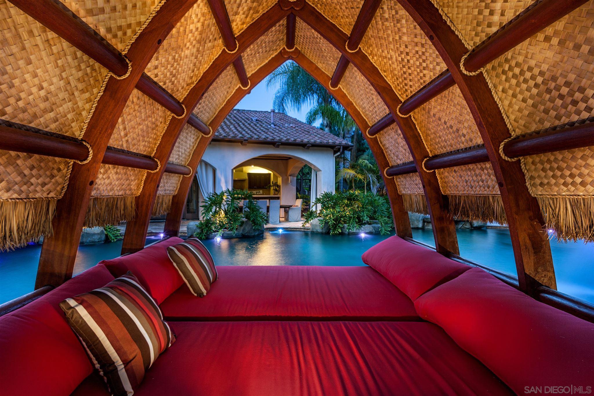 Detail Gallery Image 28 of 38 For 16210  via Cazadero, Rancho Santa Fe,  CA 92067 - 5 Beds | 6/1 Baths