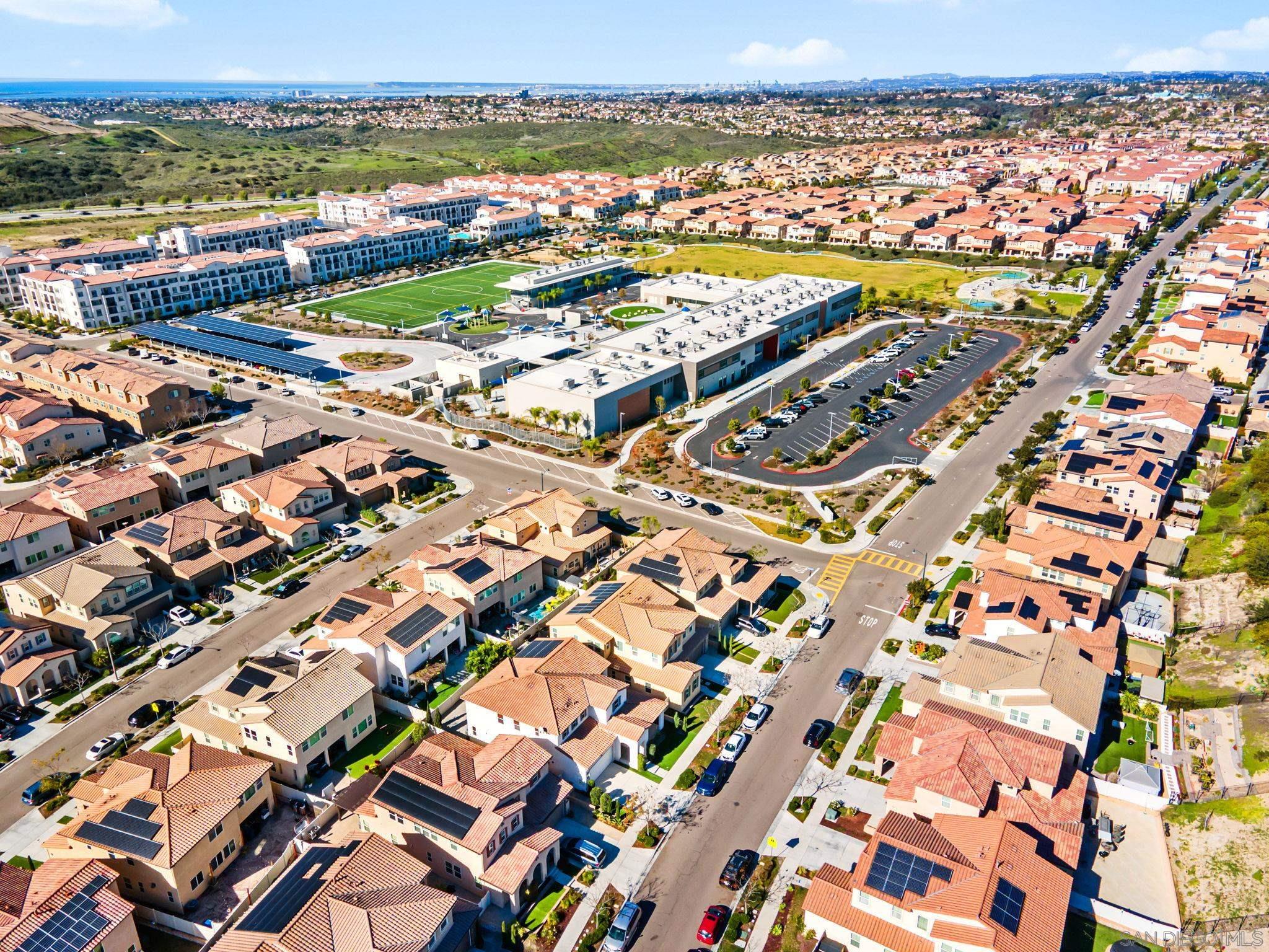 Detail Gallery Image 21 of 34 For 1818  Santa Christina Ave, Chula Vista,  CA 91913 - 4 Beds | 3/1 Baths