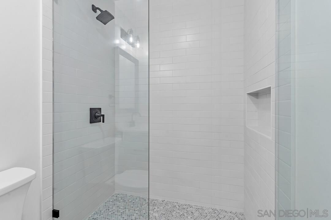 Detail Gallery Image 17 of 64 For 4922  Muir Ave, San Diego,  CA 92107 - – Beds | – Baths