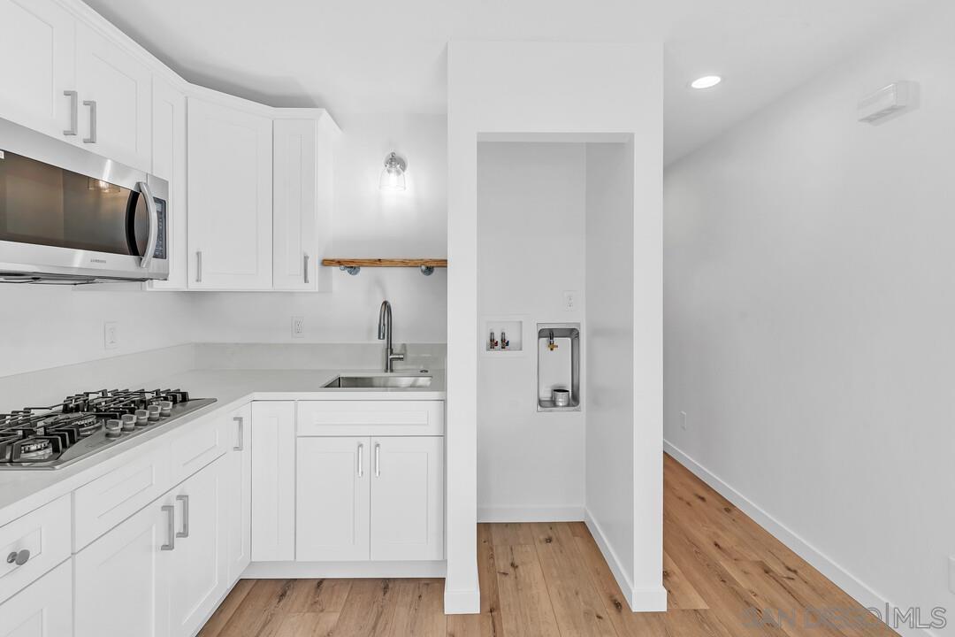 Detail Gallery Image 25 of 64 For 4922  Muir Ave, San Diego,  CA 92107 - – Beds | – Baths