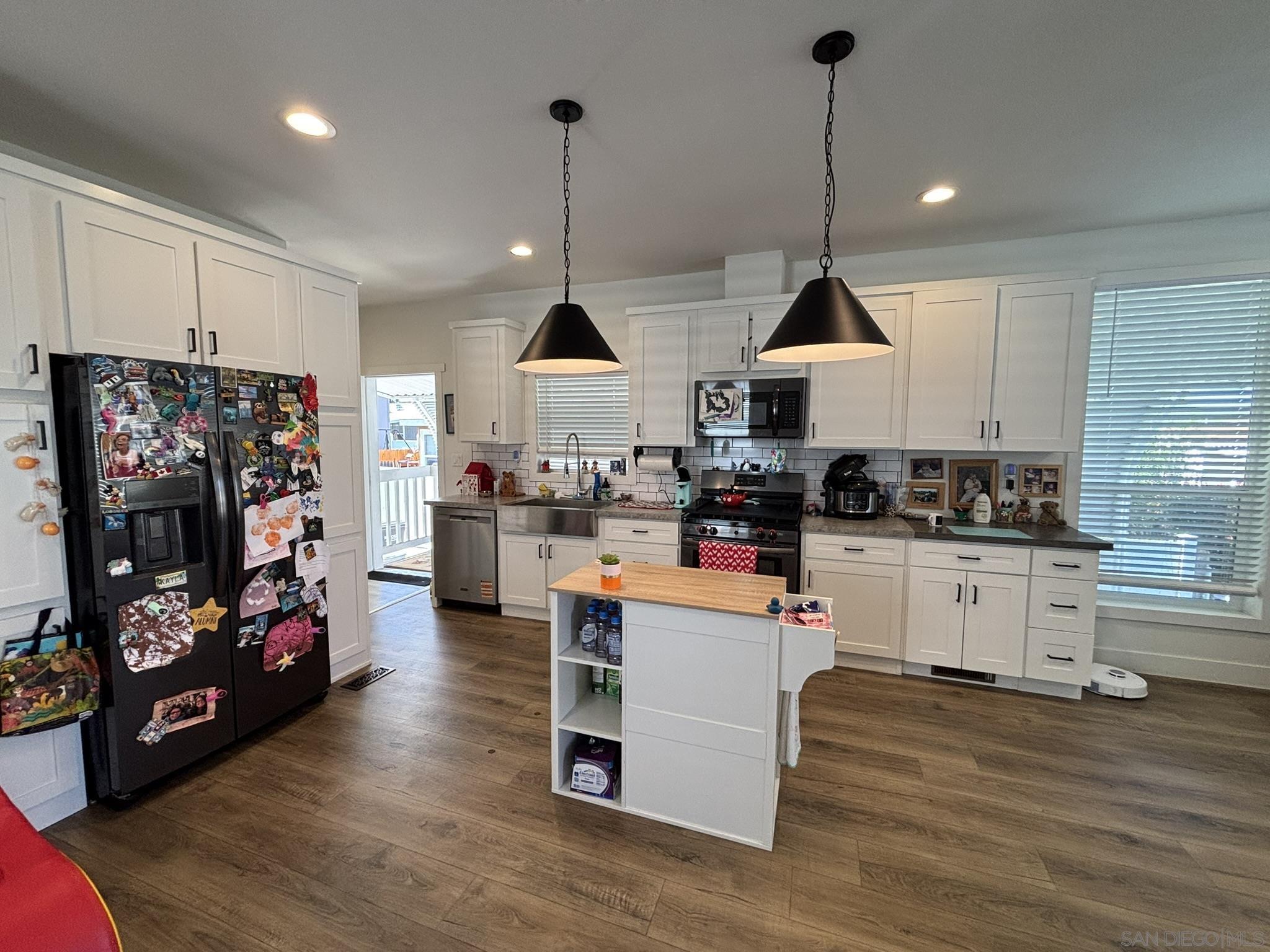 Detail Gallery Image 14 of 29 For 13111  Bonita Vista St  #228,  Poway,  CA 92064 - 3 Beds | 2 Baths