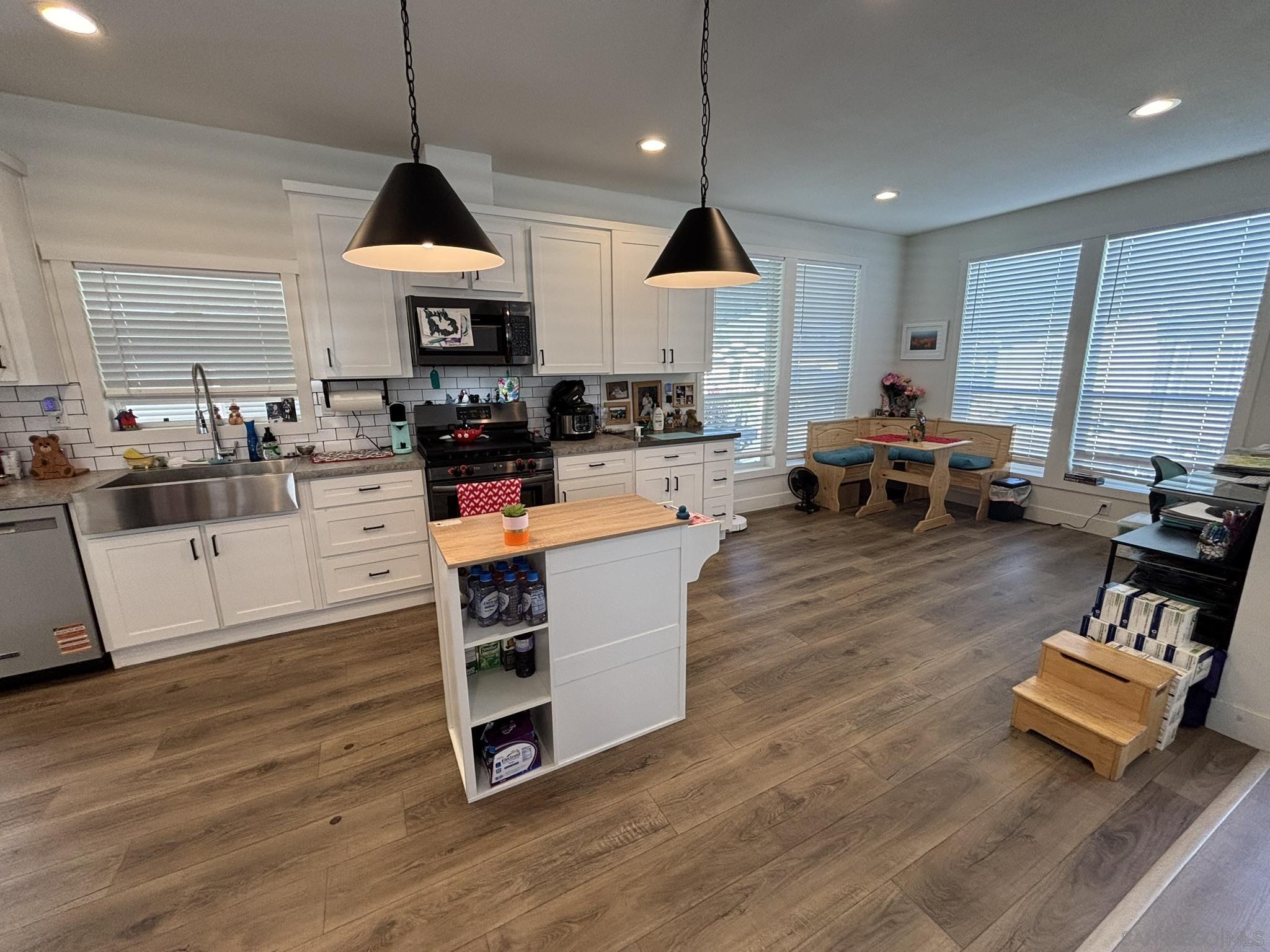 Detail Gallery Image 19 of 29 For 13111  Bonita Vista St  #228,  Poway,  CA 92064 - 3 Beds | 2 Baths