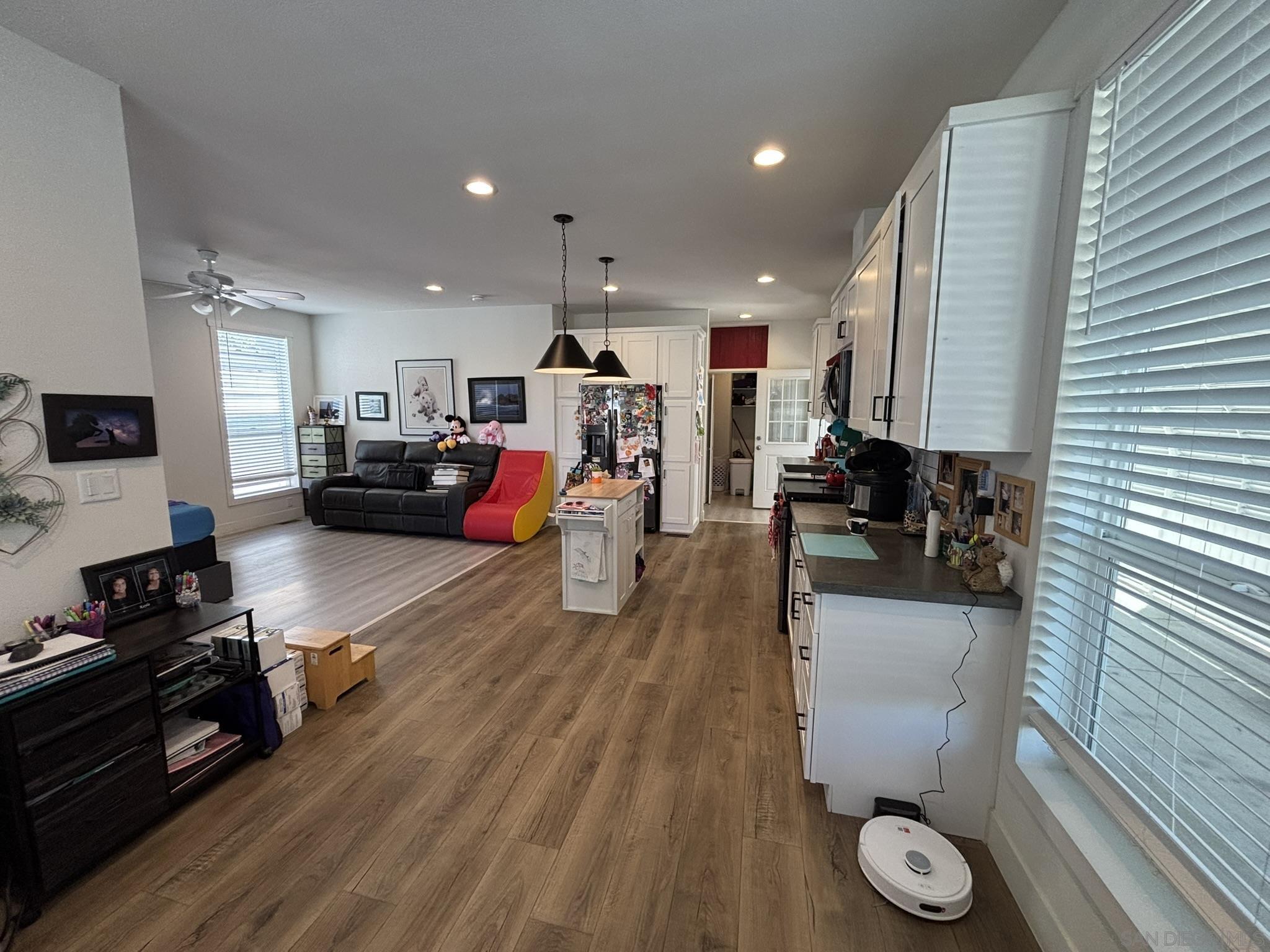 Detail Gallery Image 7 of 29 For 13111  Bonita Vista St  #228,  Poway,  CA 92064 - 3 Beds | 2 Baths