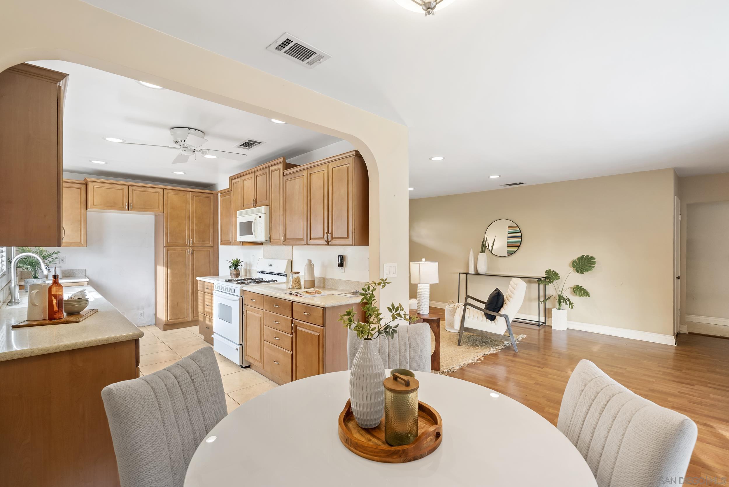 Detail Gallery Image 3 of 63 For 7225  Baldrich St, La Mesa,  CA 91942 - 3 Beds | 1 Baths