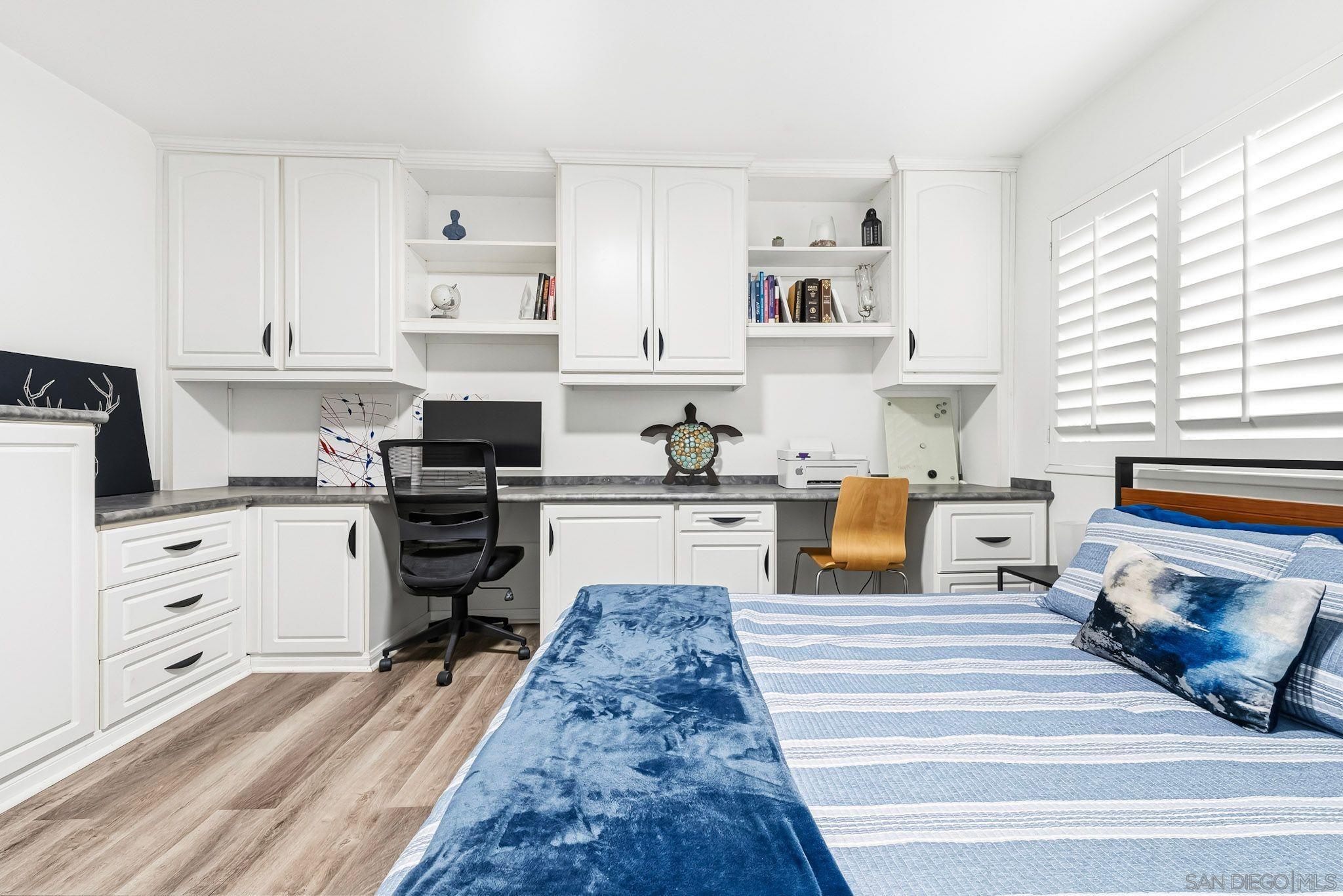 Detail Gallery Image 19 of 29 For 1828  Linwood St  #1,  San Diego,  CA 92110 - 2 Beds | 2 Baths