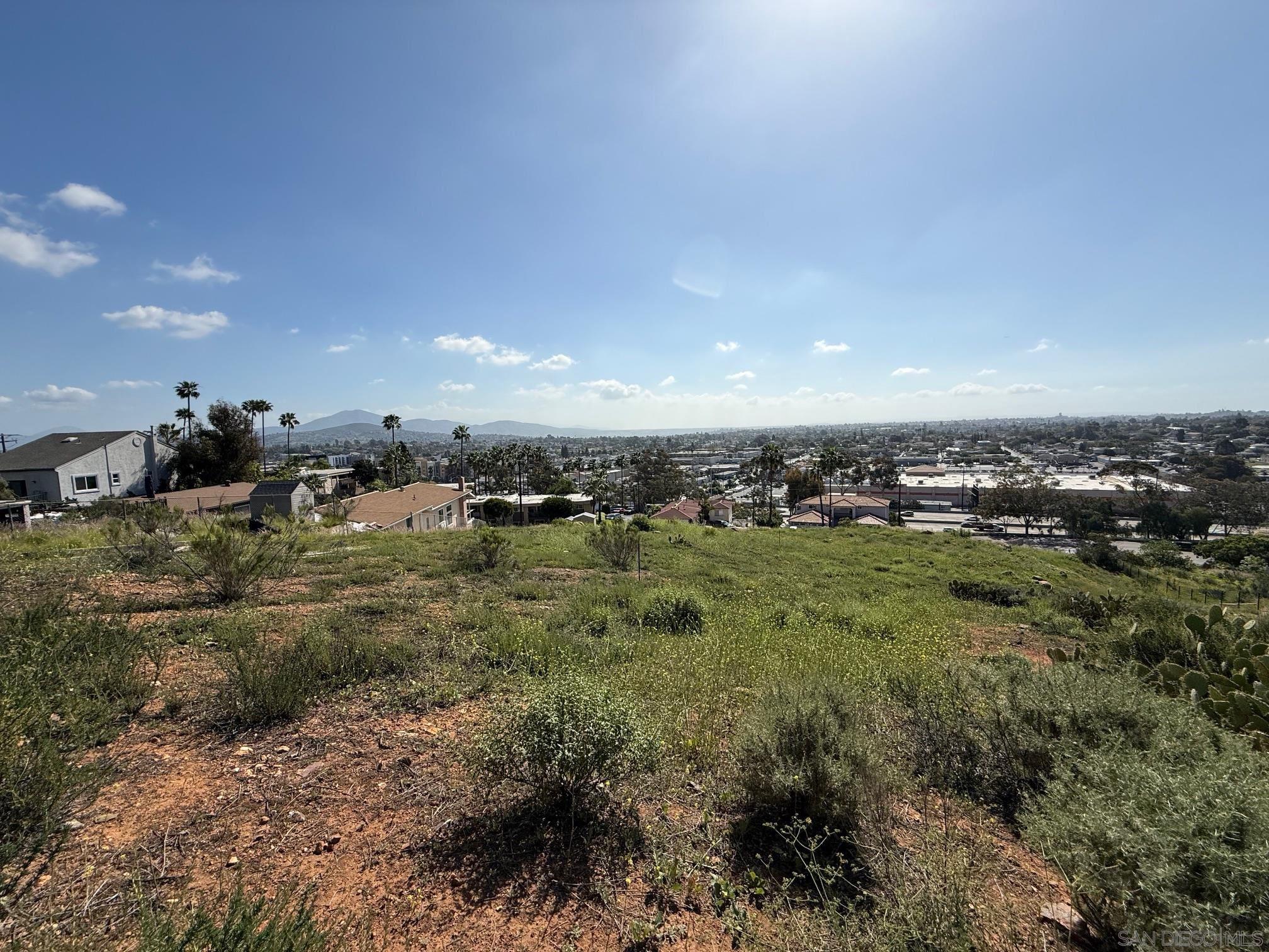 Detail Gallery Image 11 of 23 For , La Mesa,  CA 91941 - – Beds | – Baths