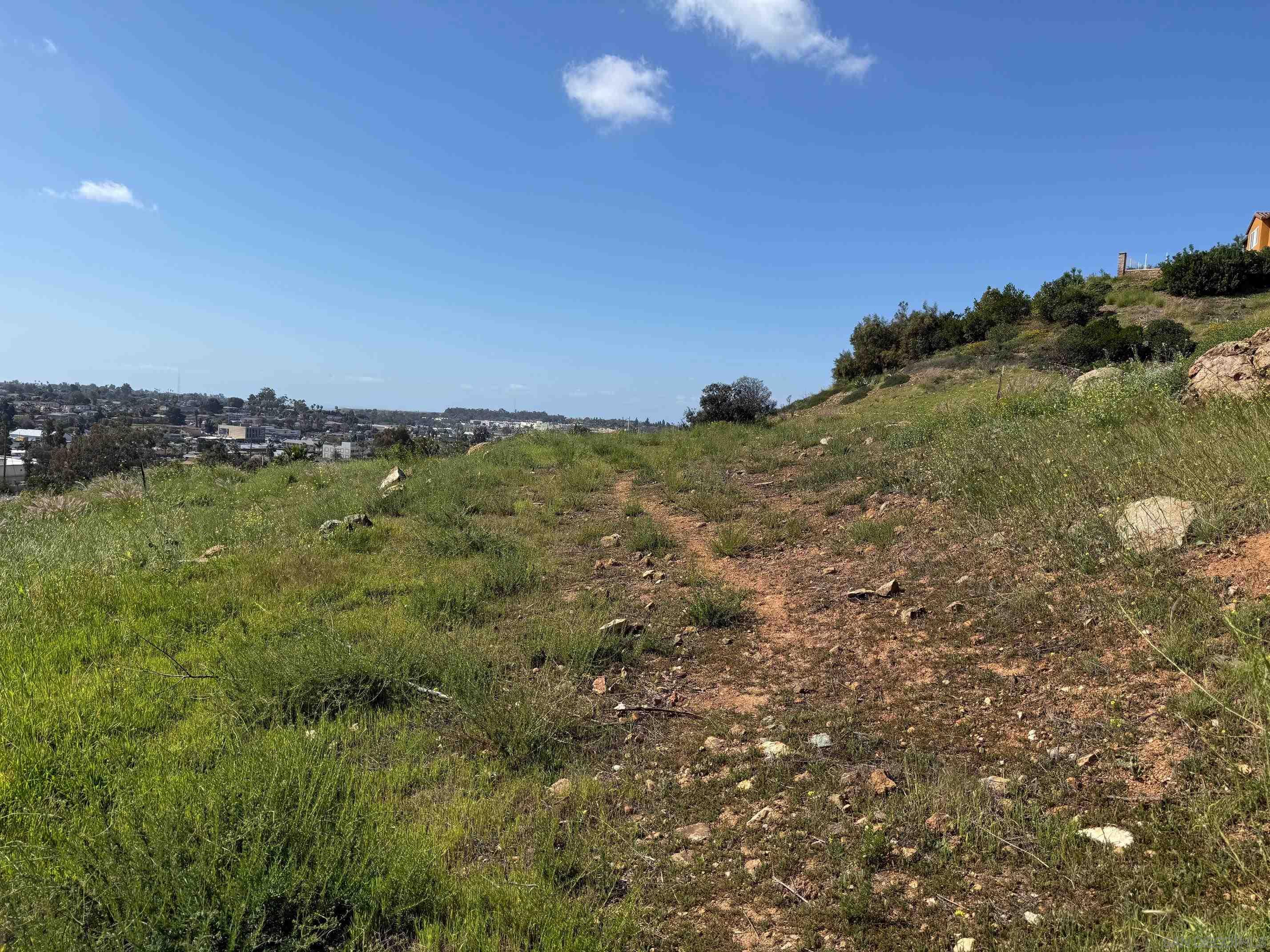 Detail Gallery Image 5 of 23 For , La Mesa,  CA 91941 - – Beds | – Baths