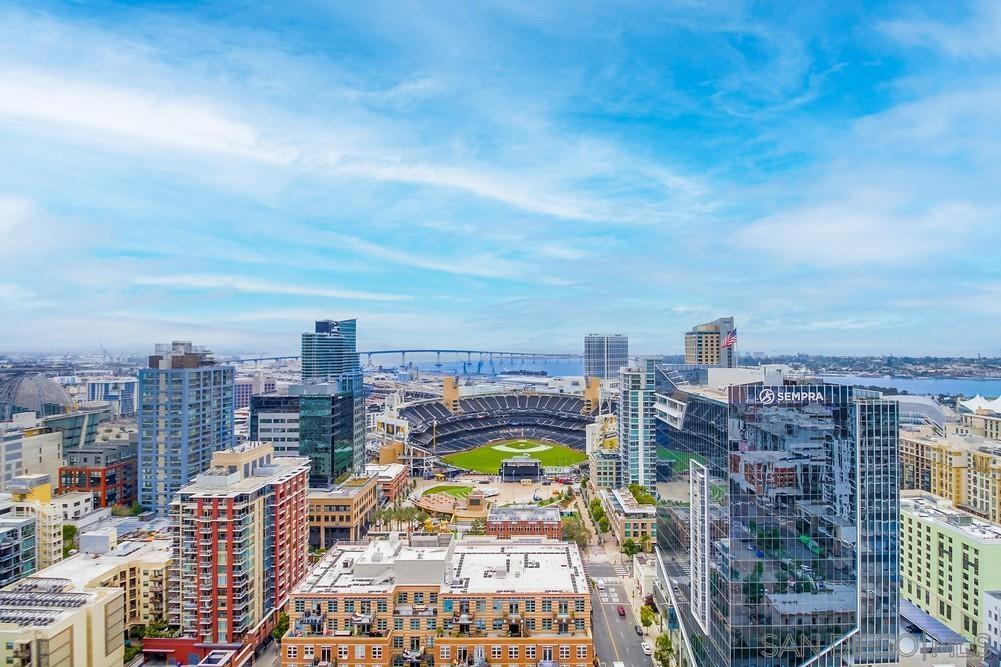 Detail Gallery Image 26 of 62 For 800  the Mark Ln  2801, San Diego,  CA 92101 - 3 Beds | 3 Baths