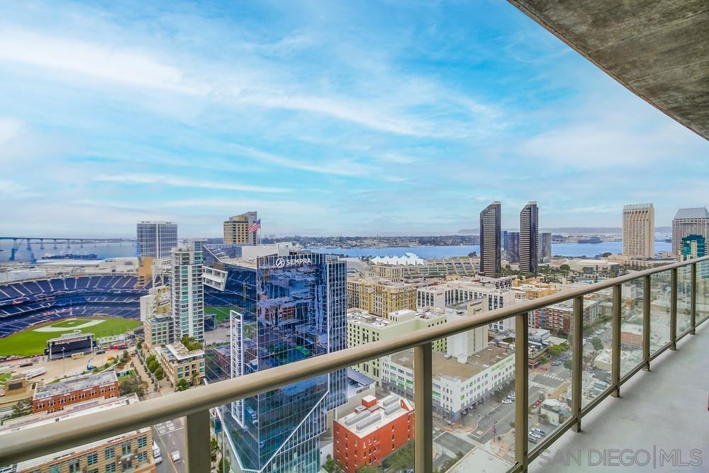 Detail Gallery Image 28 of 62 For 800  the Mark Ln  2801, San Diego,  CA 92101 - 3 Beds | 3 Baths