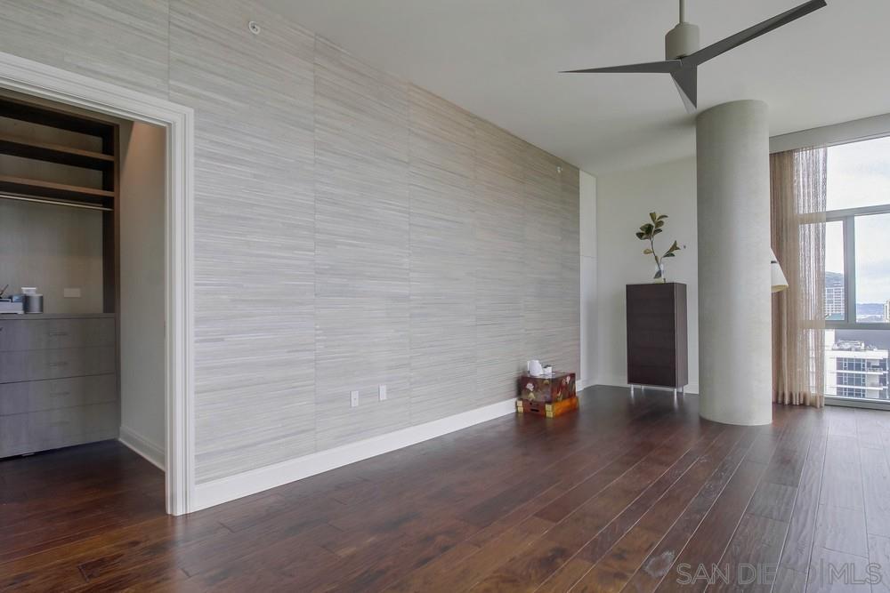 Detail Gallery Image 33 of 62 For 800  the Mark Ln  2801, San Diego,  CA 92101 - 3 Beds | 3 Baths