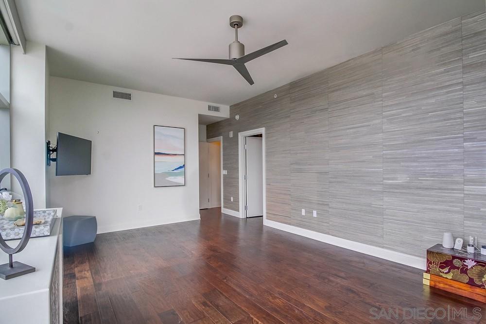 Detail Gallery Image 34 of 62 For 800  the Mark Ln  2801, San Diego,  CA 92101 - 3 Beds | 3 Baths