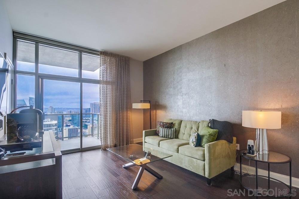 Detail Gallery Image 37 of 62 For 800  the Mark Ln  2801, San Diego,  CA 92101 - 3 Beds | 3 Baths