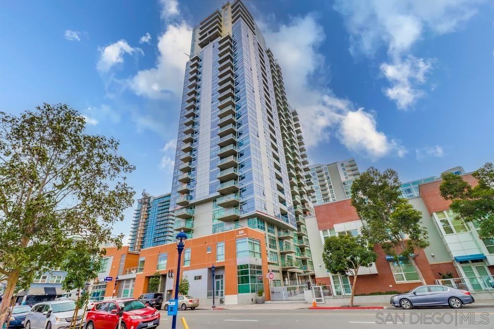 Detail Gallery Image 57 of 62 For 800  the Mark Ln  2801, San Diego,  CA 92101 - 3 Beds | 3 Baths