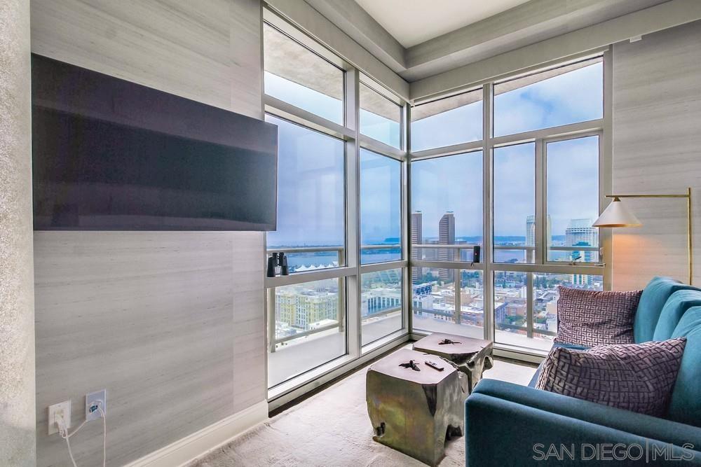 Detail Gallery Image 9 of 62 For 800  the Mark Ln  2801, San Diego,  CA 92101 - 3 Beds | 3 Baths