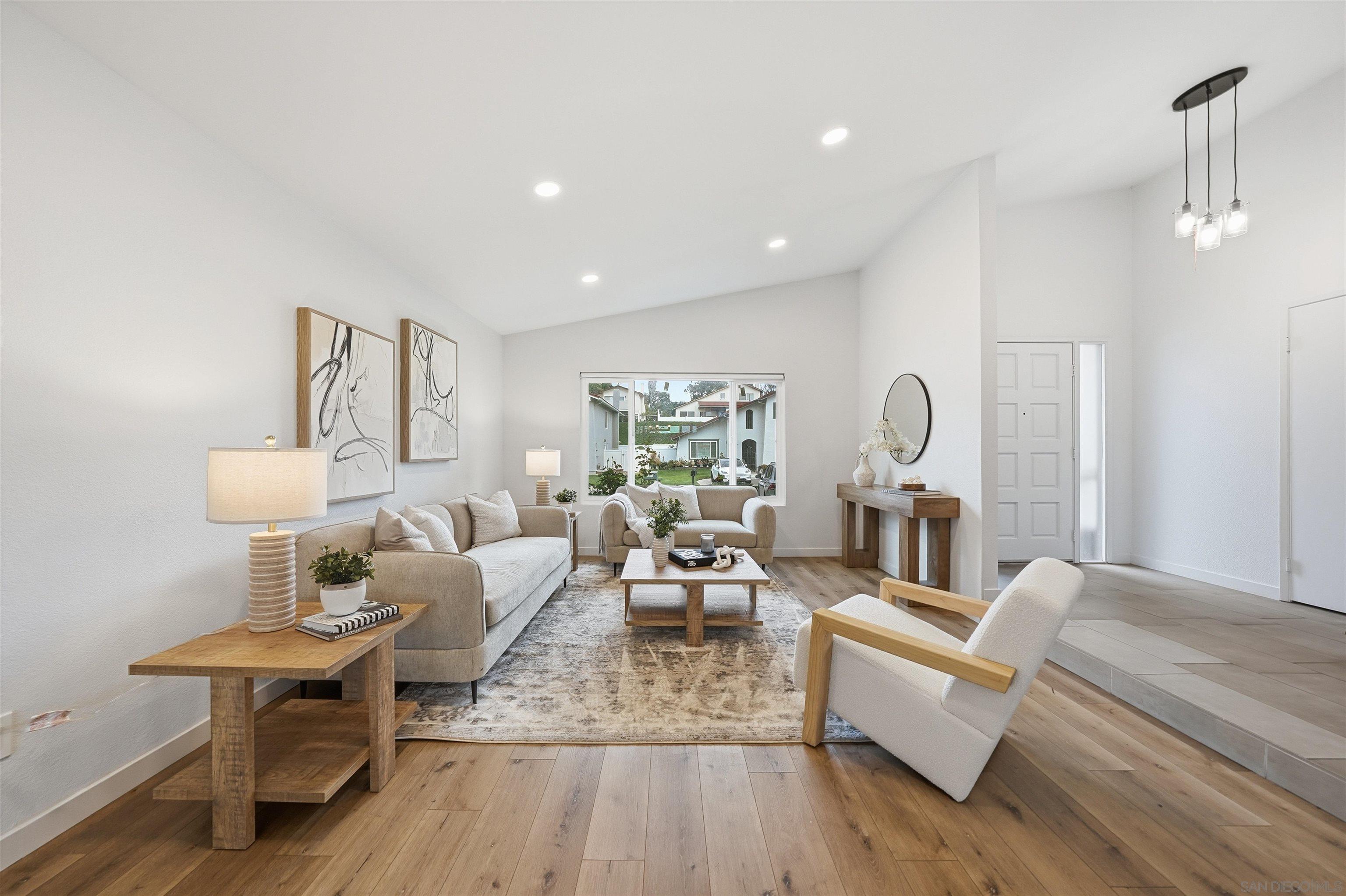 Front Image Thumbnail for SD260003662