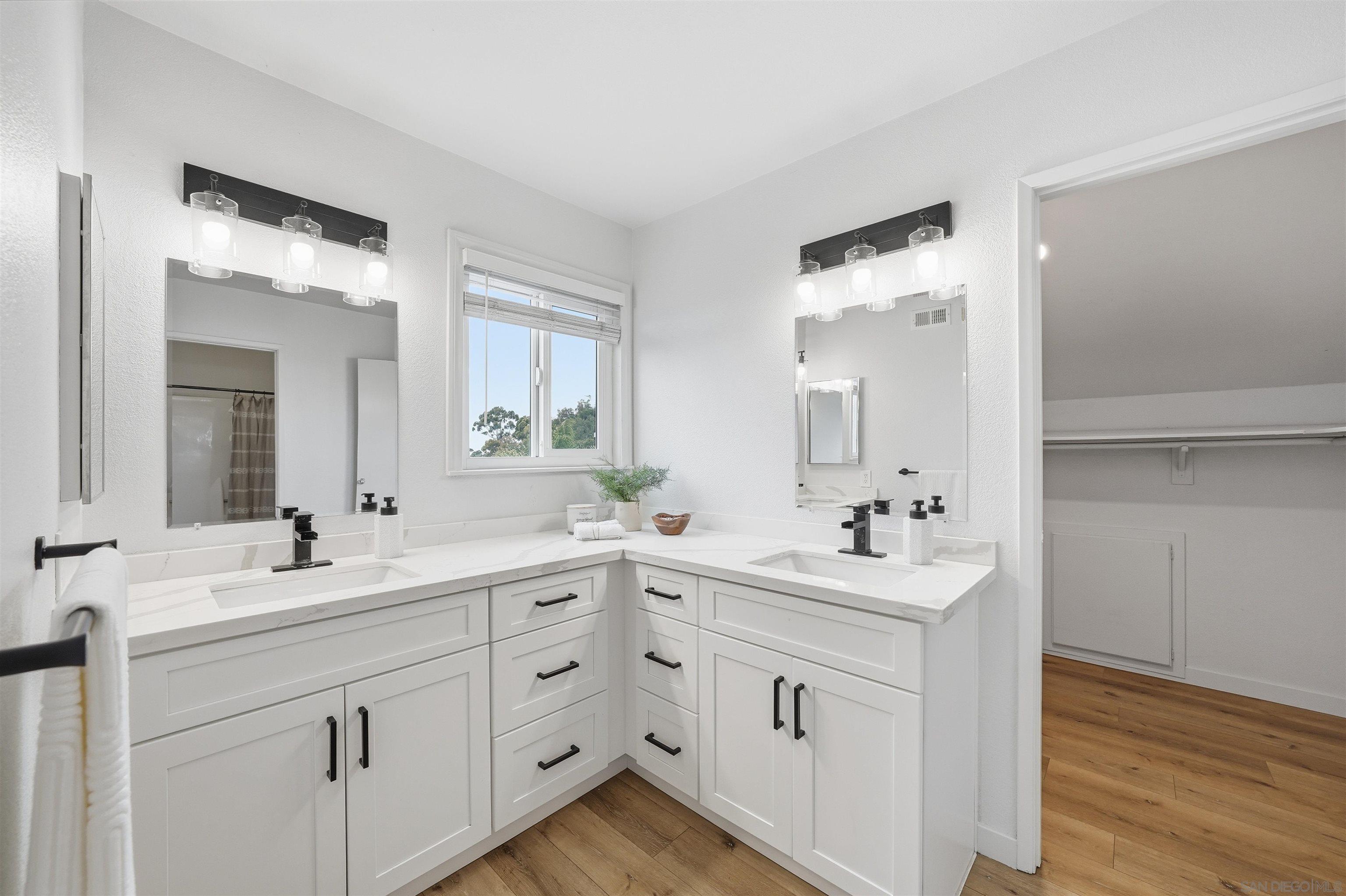 Detail Gallery Image 16 of 29 For 1606  Dana Point Ct, Chula Vista,  CA 91911 - 4 Beds | 2/1 Baths