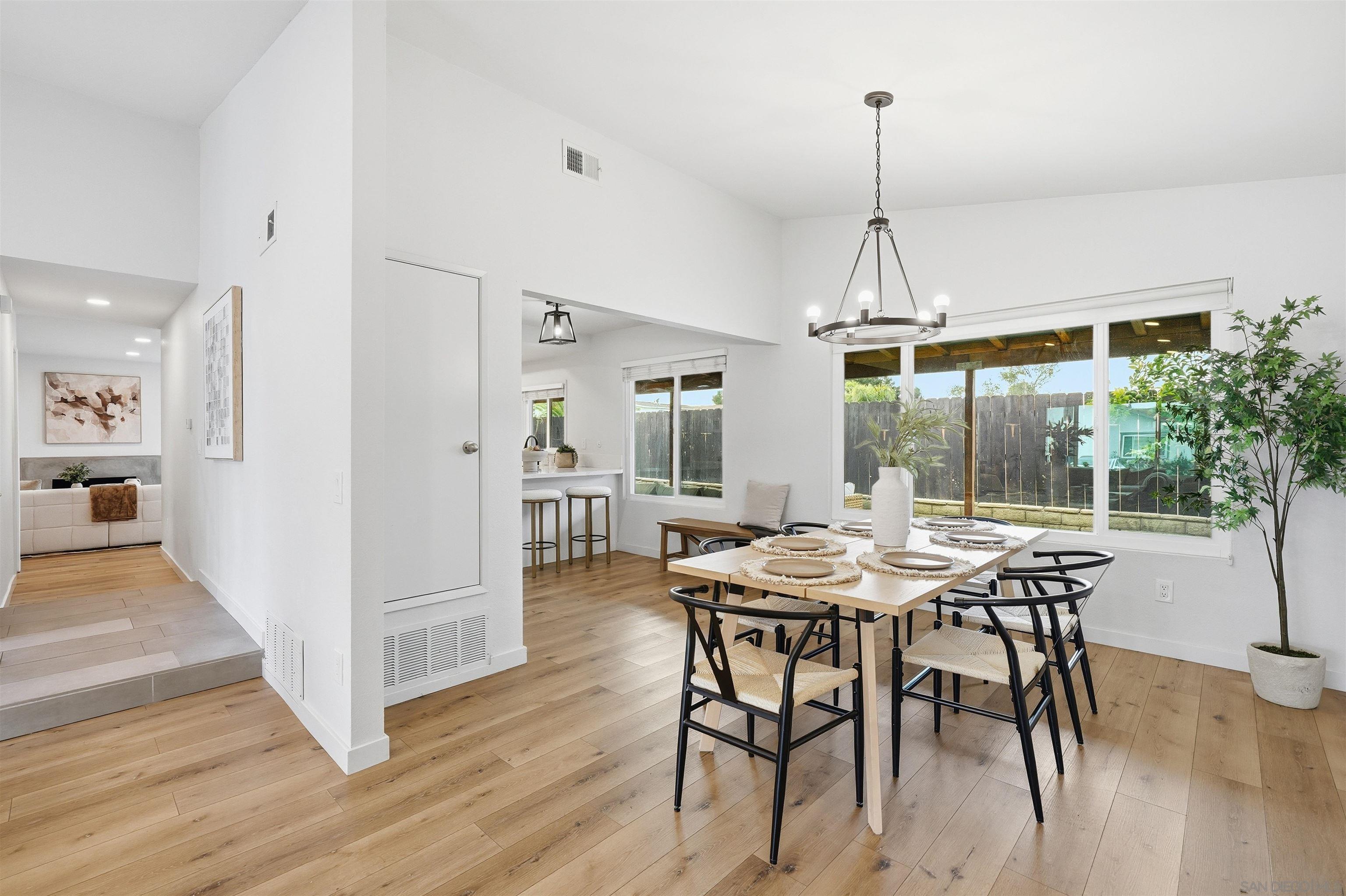 Detail Gallery Image 9 of 29 For 1606  Dana Point Ct, Chula Vista,  CA 91911 - 4 Beds | 2/1 Baths