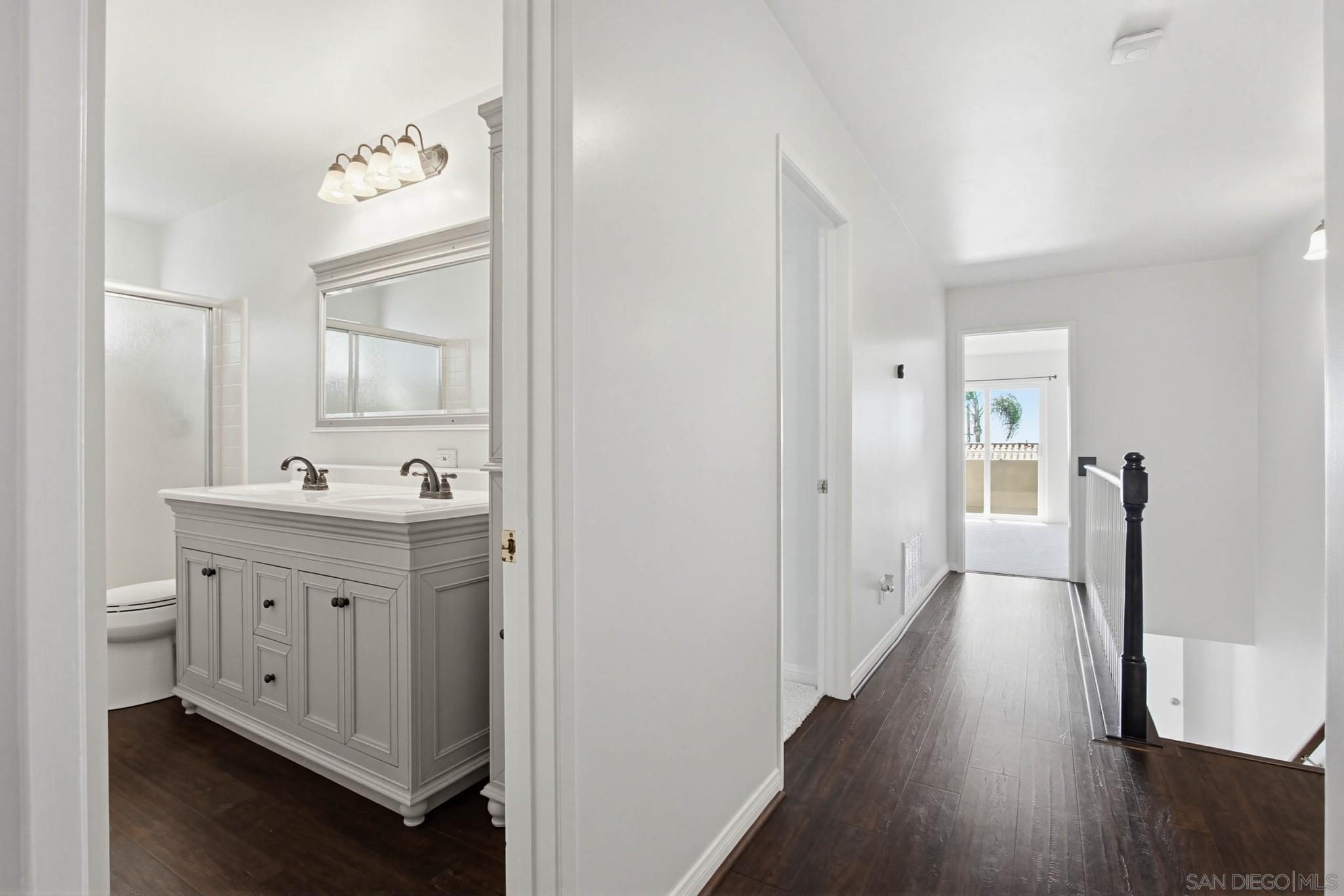 Detail Gallery Image 14 of 25 For 2044  Edinburg Avenue, Cardiff By The Sea,  CA 92007 - 4 Beds | 3 Baths